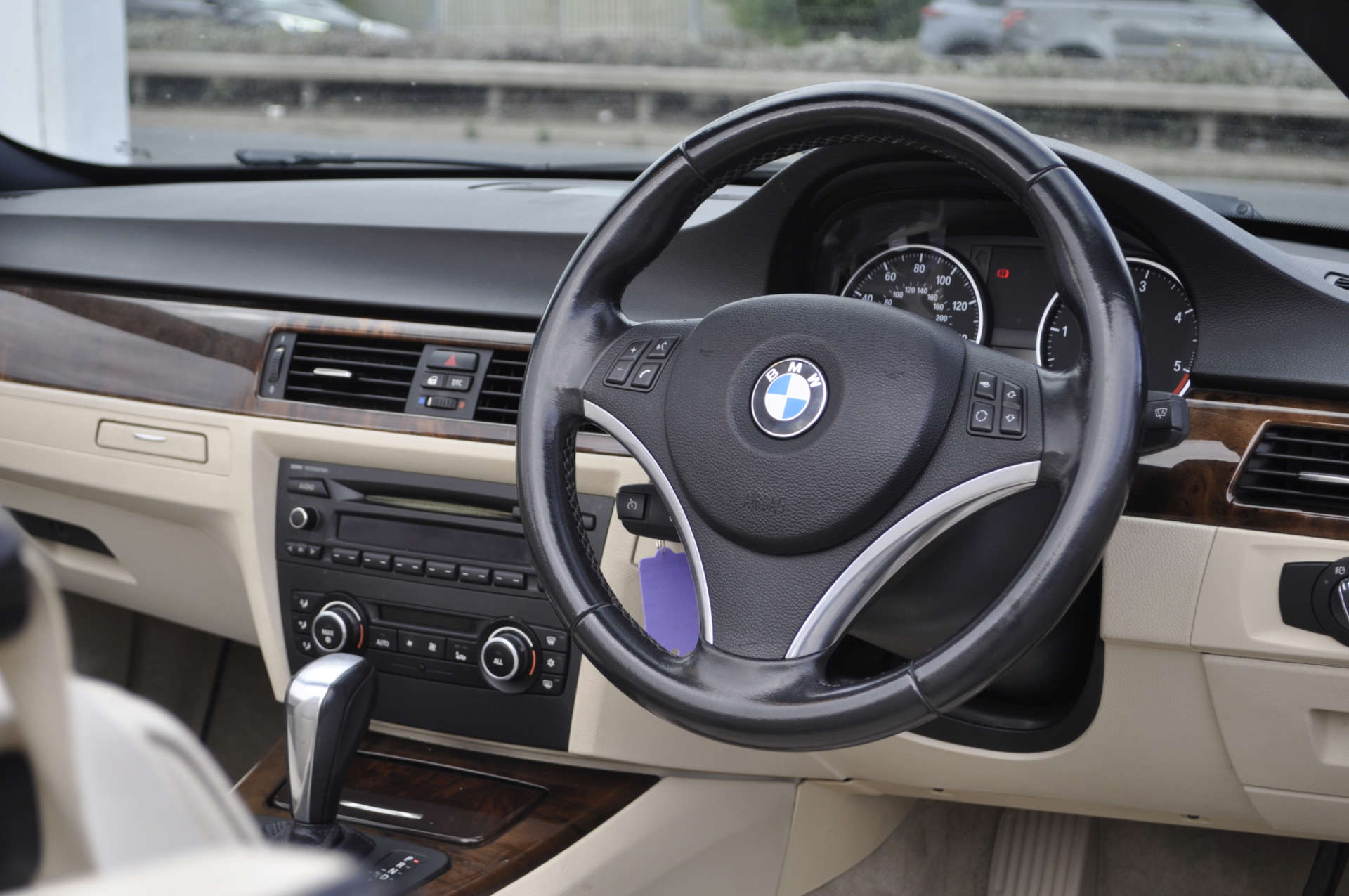 BMW 3 SERIES 2.0 320d SE Auto 181 2dr #7