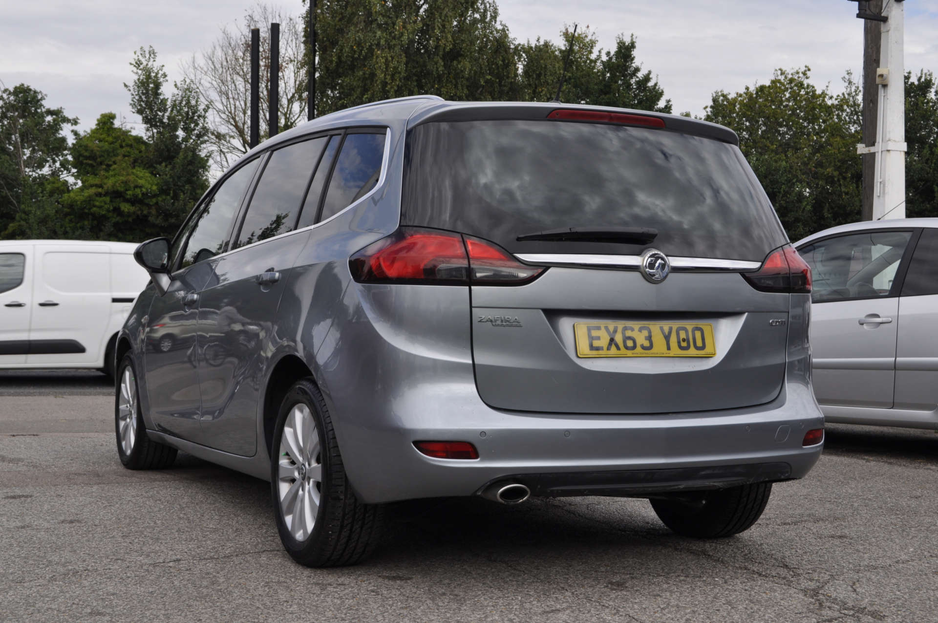 VAUXHALL ZAFIRA TOURER 2.0 Zafira Tourer SE CDTi Auto 5dr #28