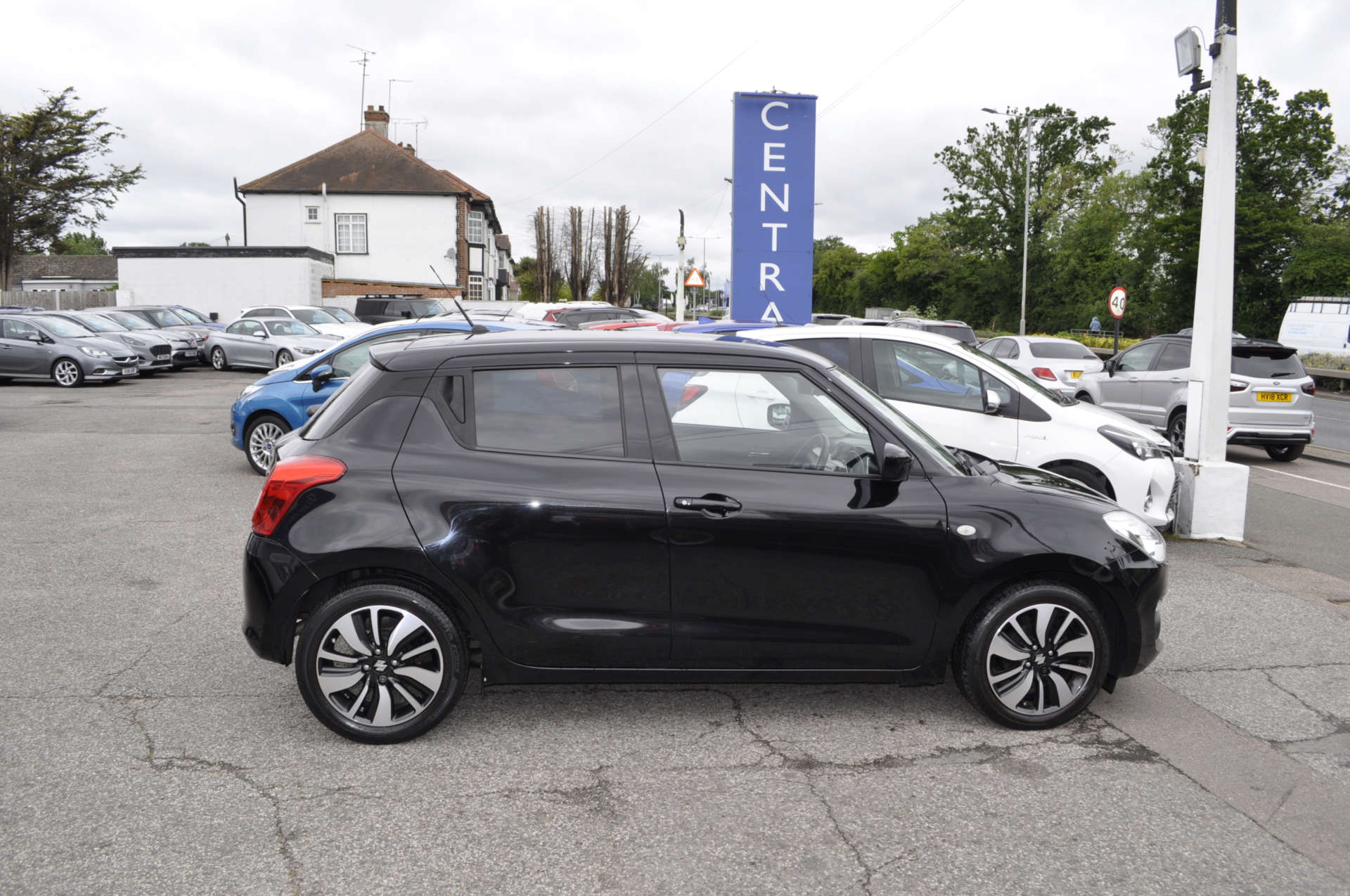 SUZUKI SWIFT 1.2 Swift SZ-T DualJet SHVS 5dr #11