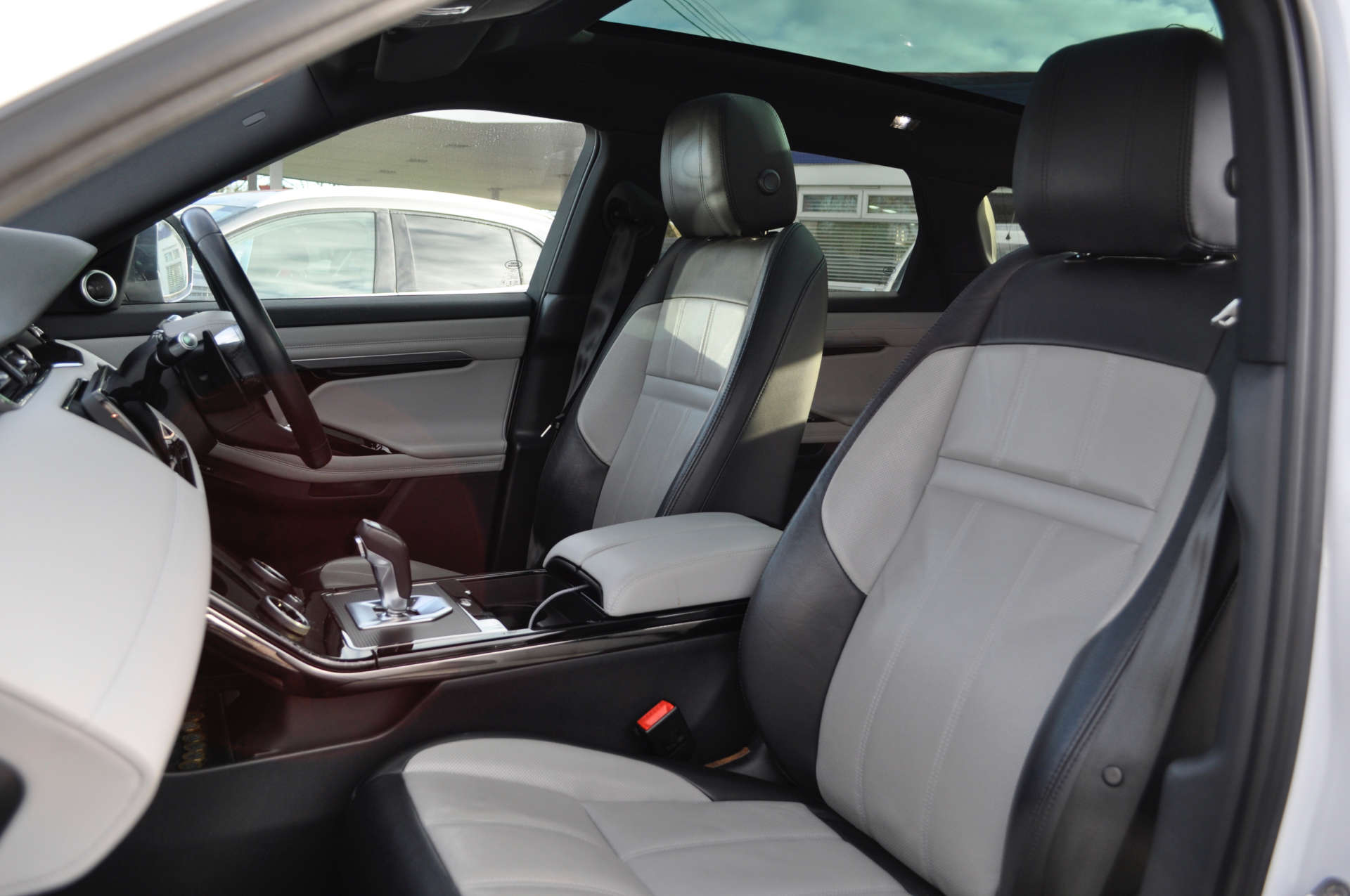 LAND ROVER RANGE ROVER EVOQUE 2.0 FIRST EDITION 4WD 5dr #10