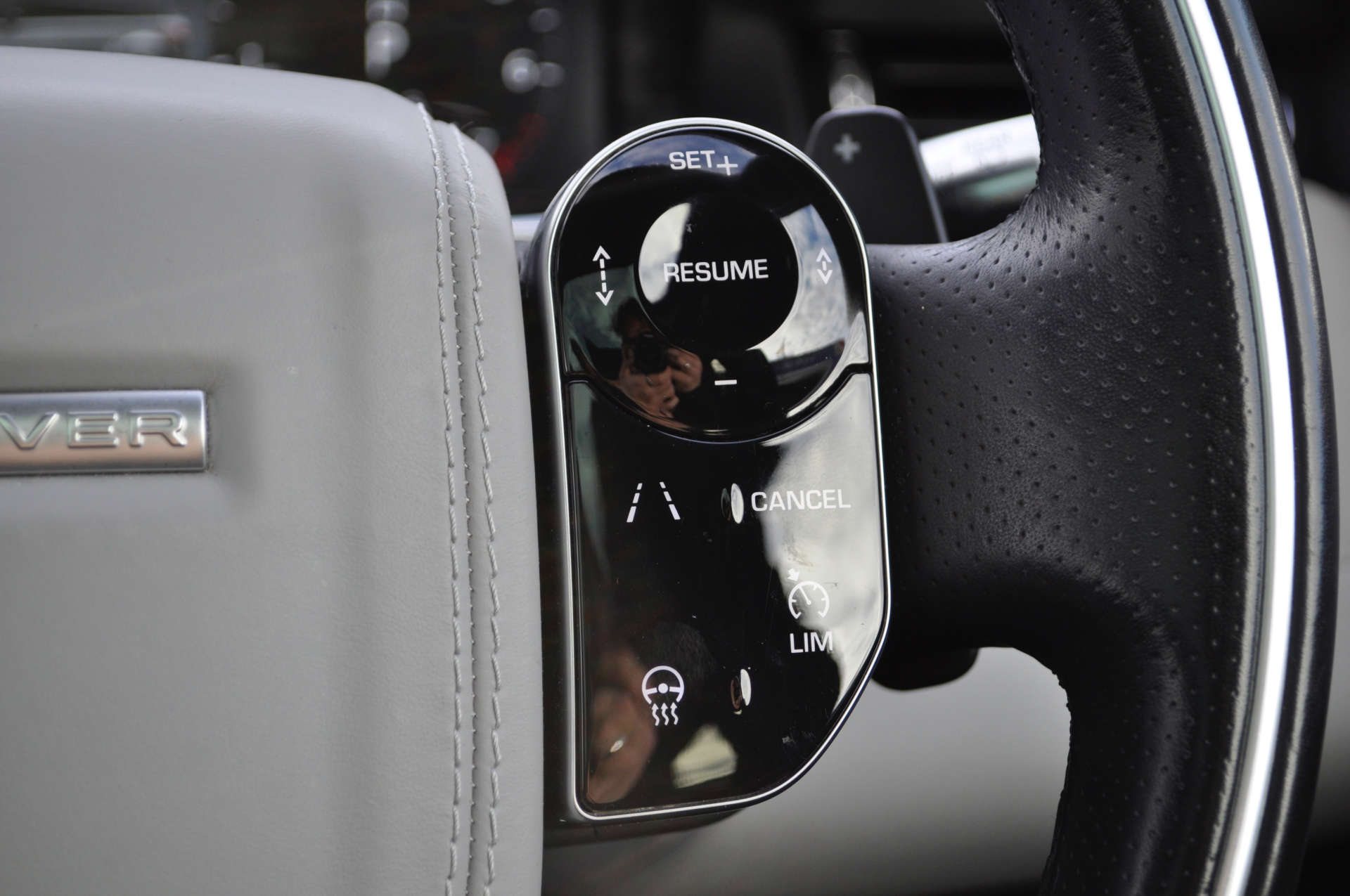 LAND ROVER RANGE ROVER EVOQUE 2.0 FIRST EDITION 4WD 5dr #16