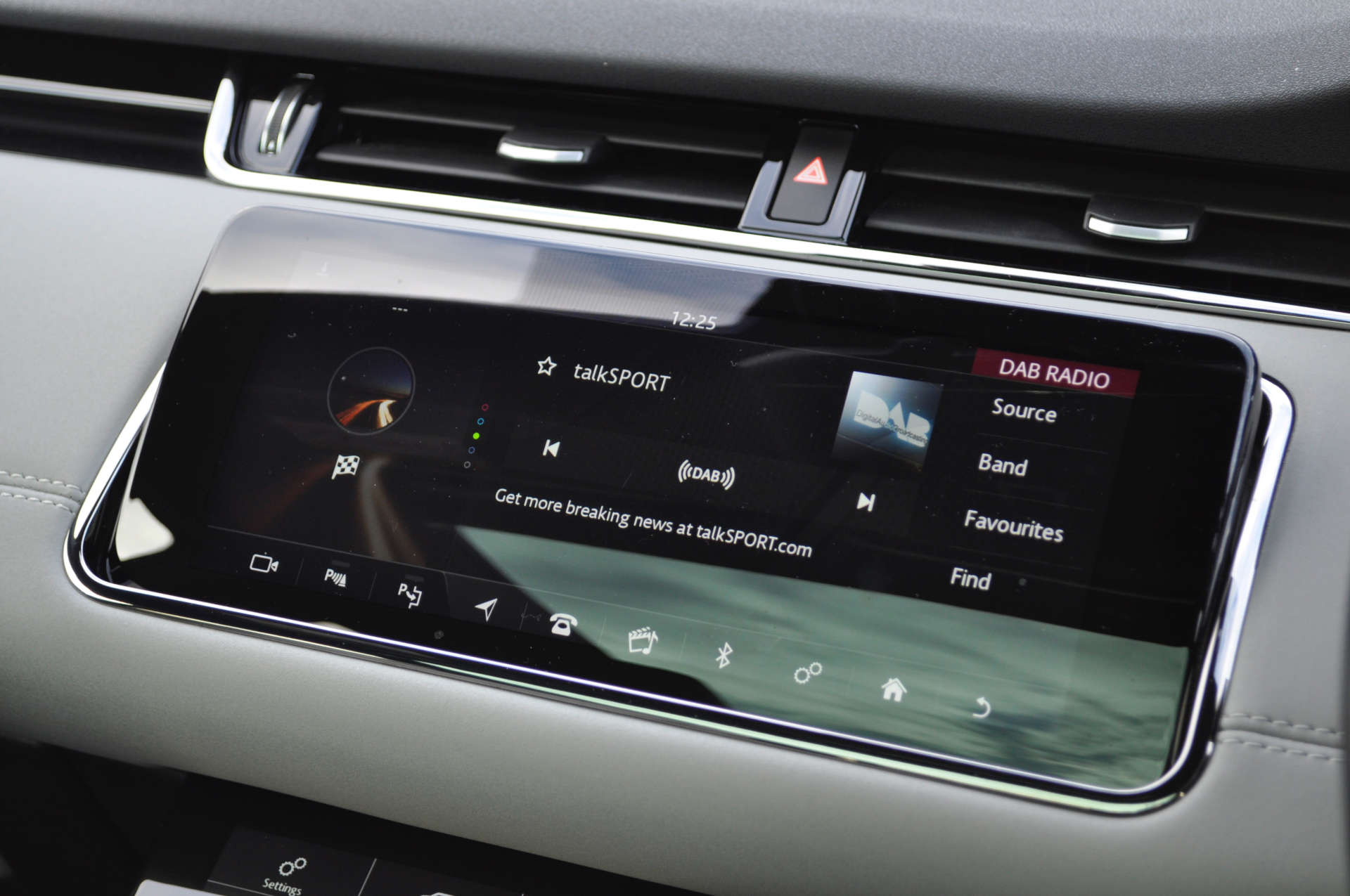 LAND ROVER RANGE ROVER EVOQUE 2.0 FIRST EDITION 4WD 5dr #21