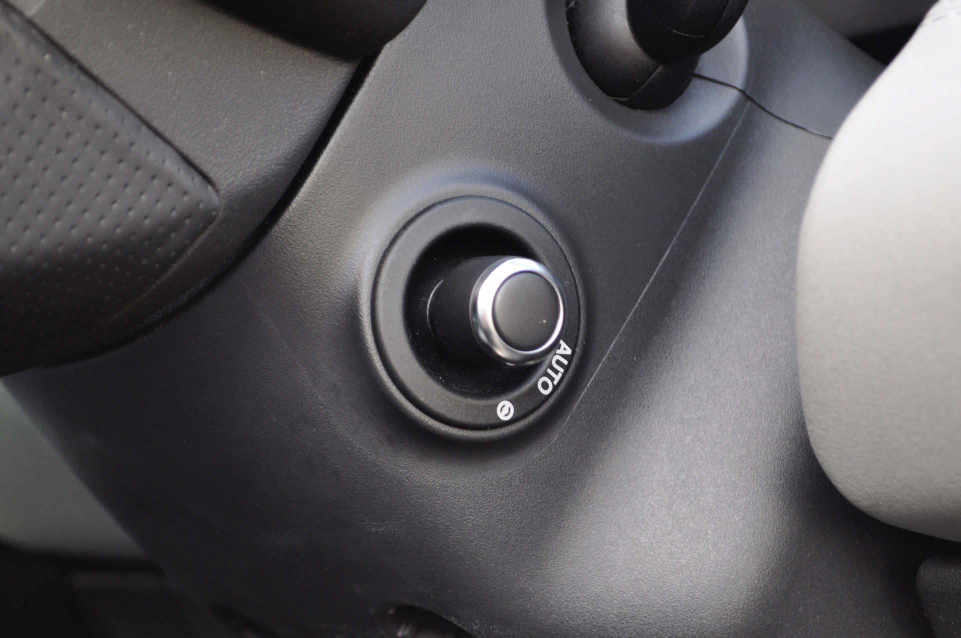 LAND ROVER RANGE ROVER EVOQUE 2.0 FIRST EDITION 4WD 5dr #30