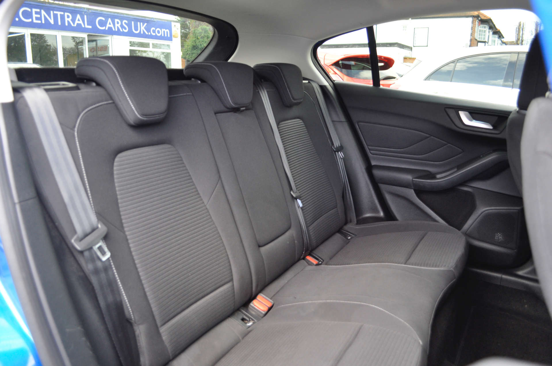 FORD FOCUS 1.0 Focus Titanium 5dr #8