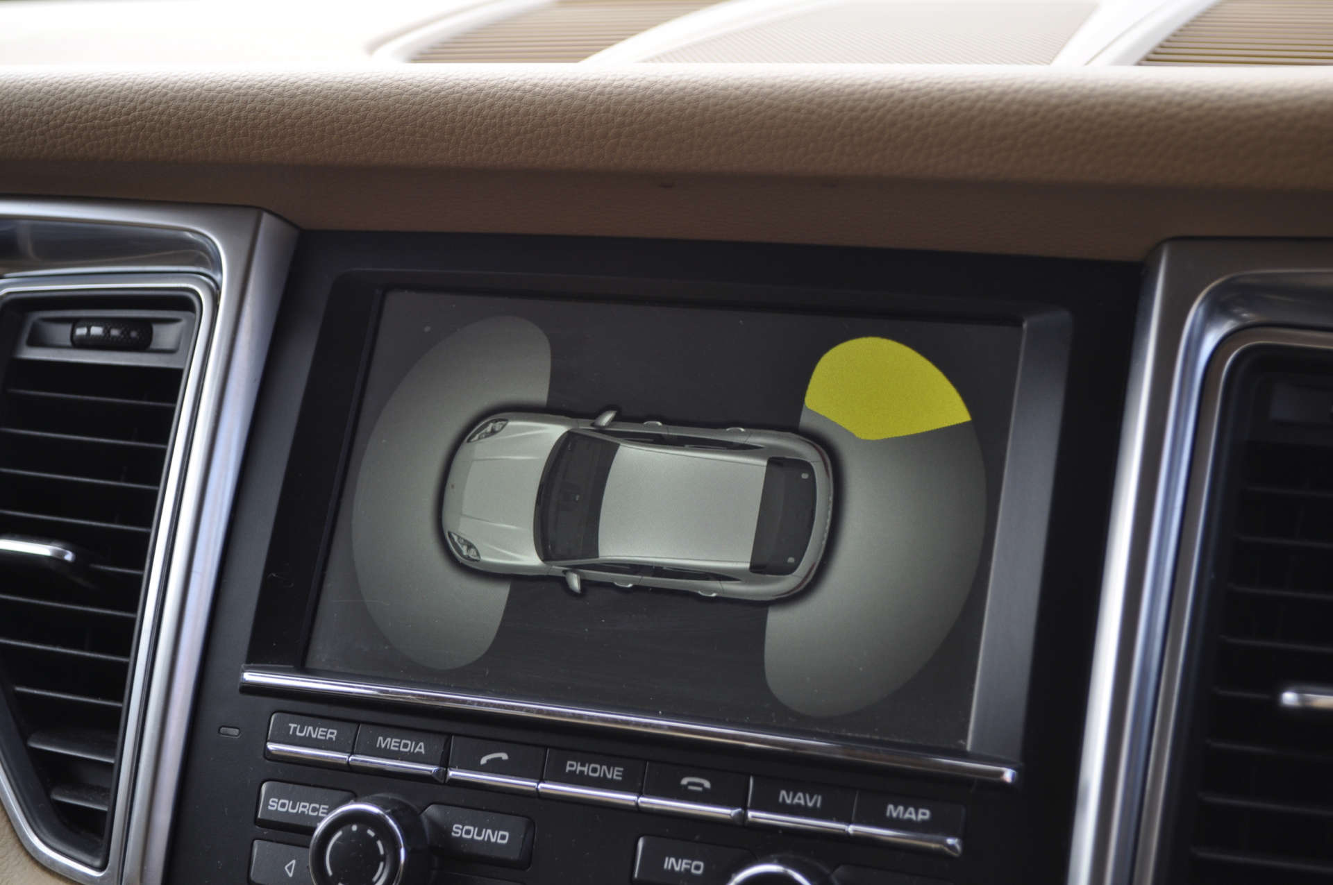 PORSCHE MACAN 3.0 Macan S D Semi-Auto 4WD 5dr #15