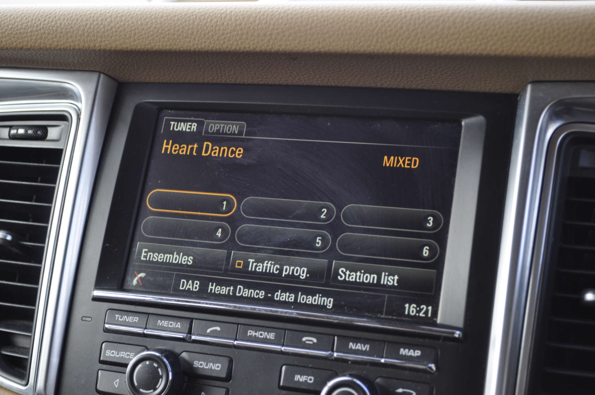 PORSCHE MACAN 3.0 Macan S D Semi-Auto 4WD 5dr #18