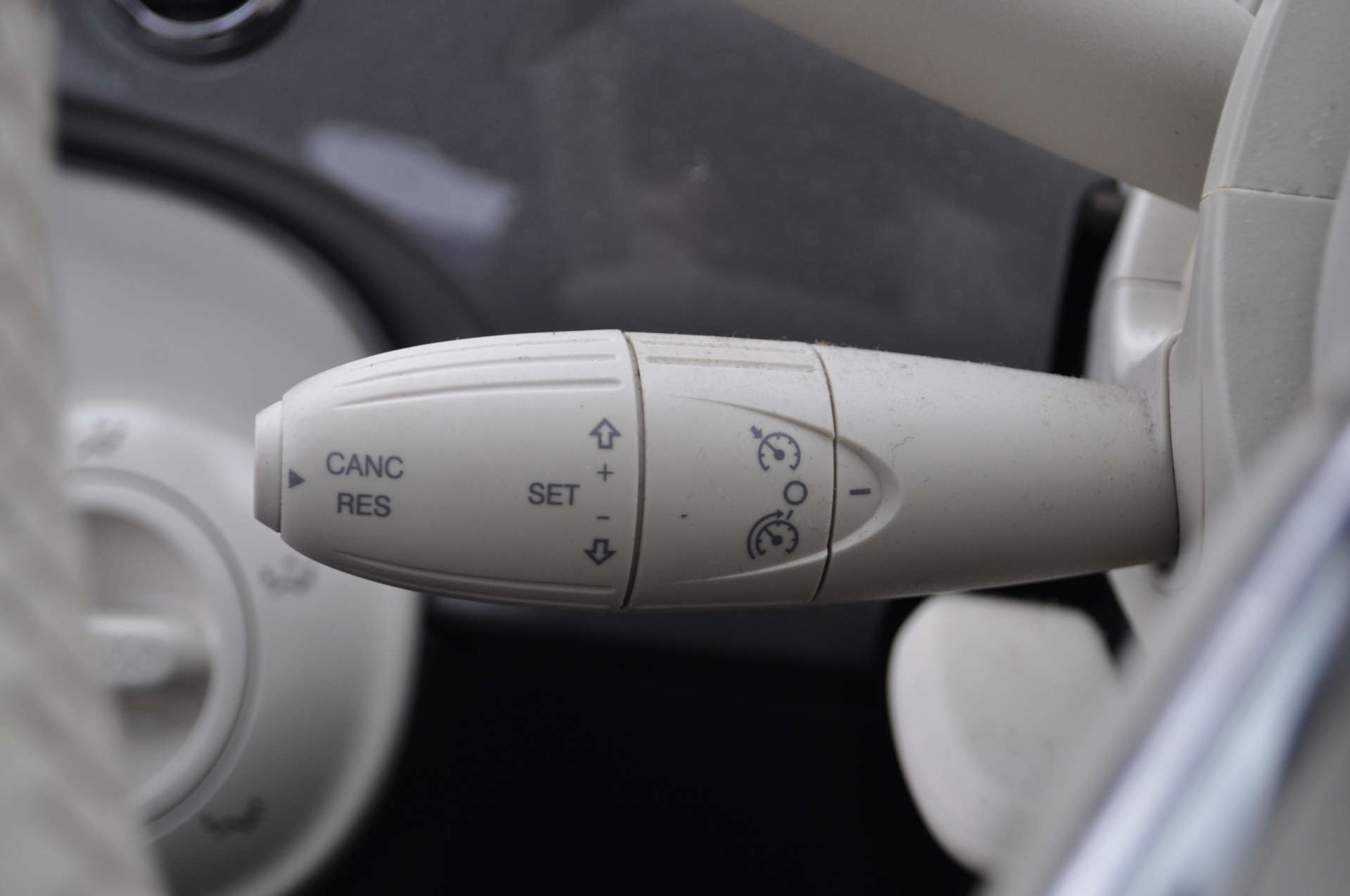 FIAT 500 1.2 500 Lounge 3dr #17