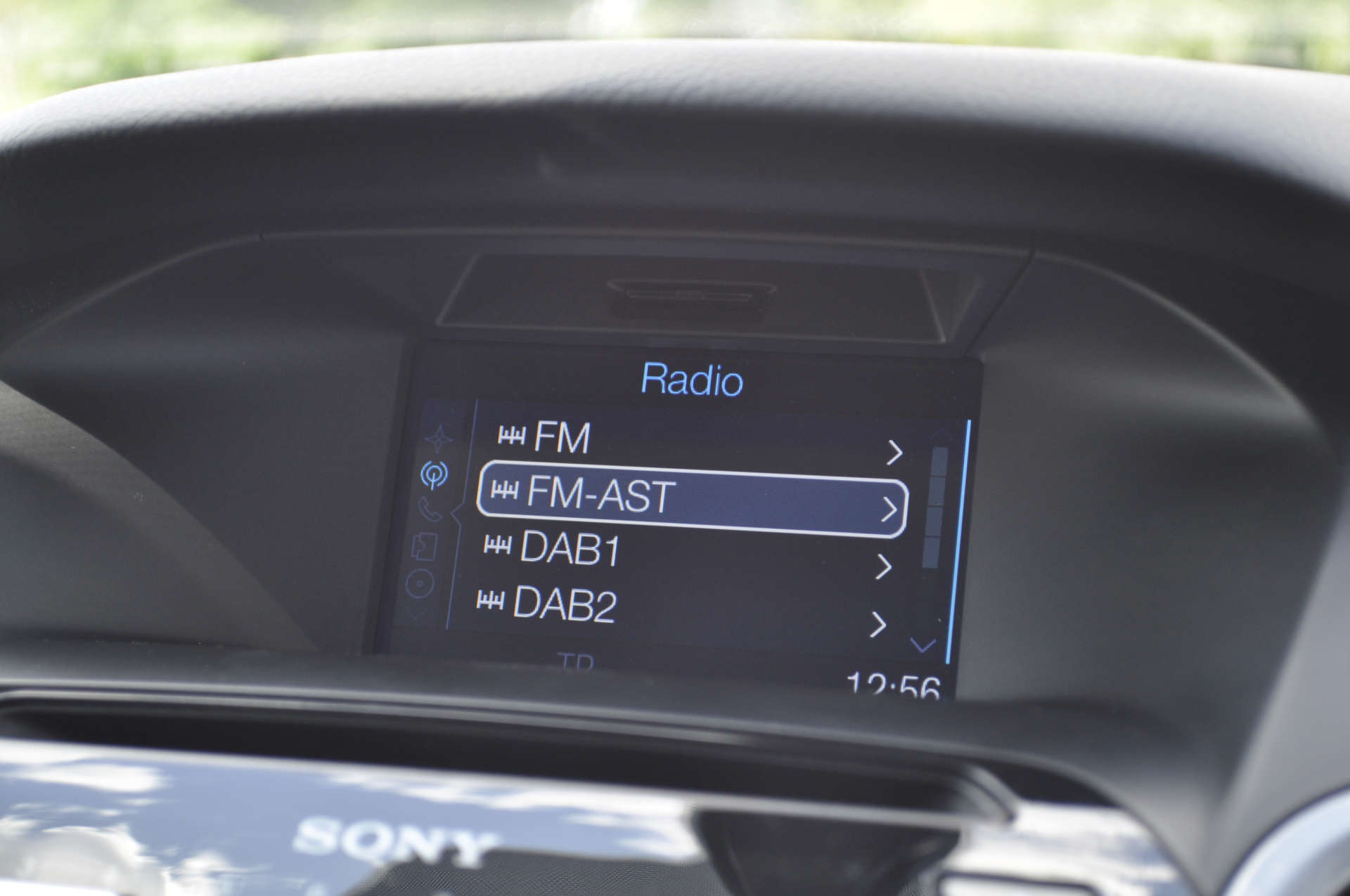 FORD FOCUS 1.0 Focus Titanium Navigator T 5dr #19