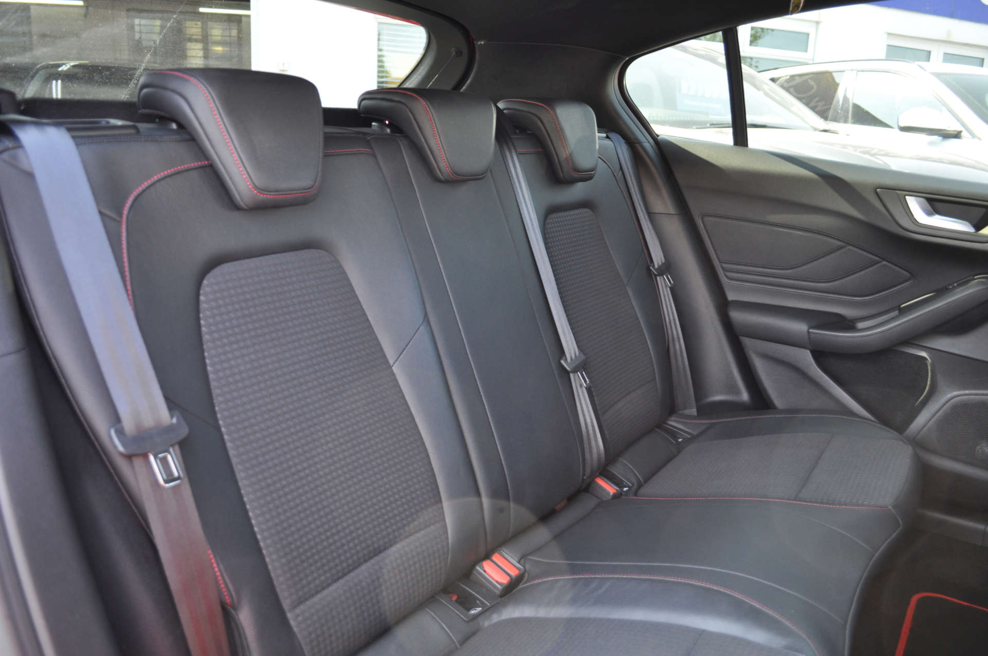 FORD FOCUS 1.0 Focus ST-Line X 5dr #10