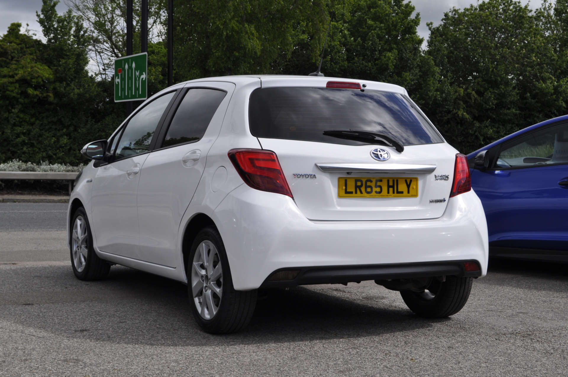 TOYOTA YARIS 1.5 Yaris Hybrid Excel CVT 5dr #4