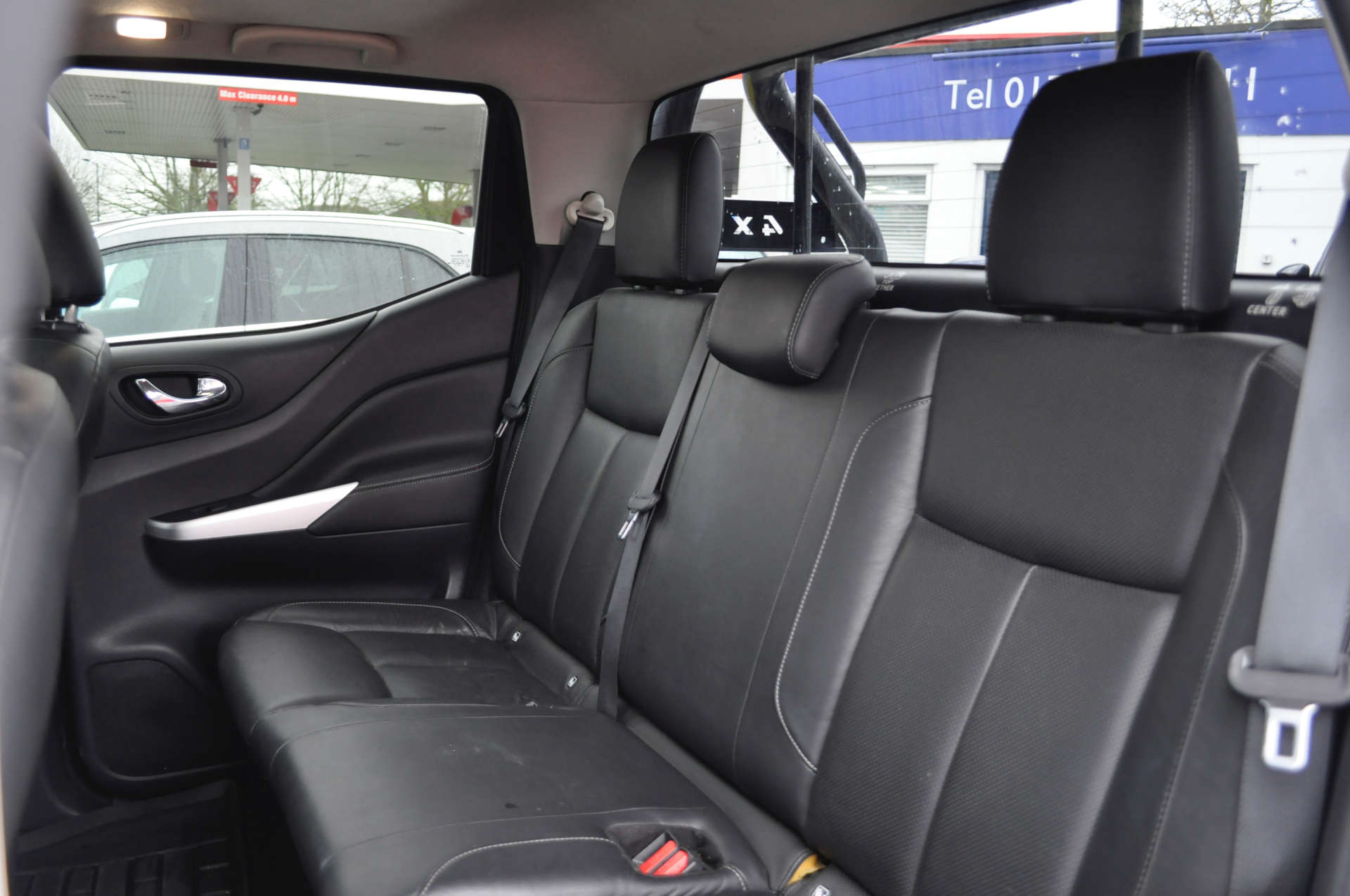 NISSAN NAVARA 2.3 NAVARA TEKNA DCI AUTO 4WD 5dr #11