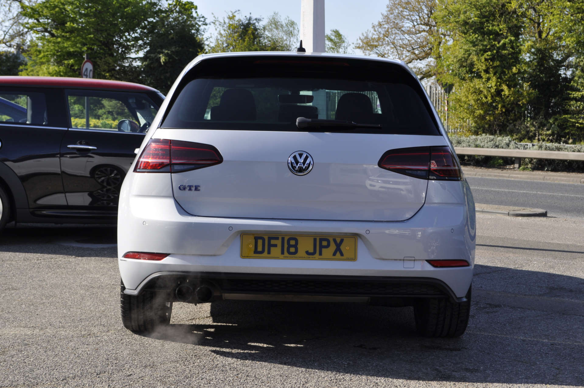 VOLKSWAGEN GOLF 1.4 Golf GTE Advance Semi-Auto 5dr #1
