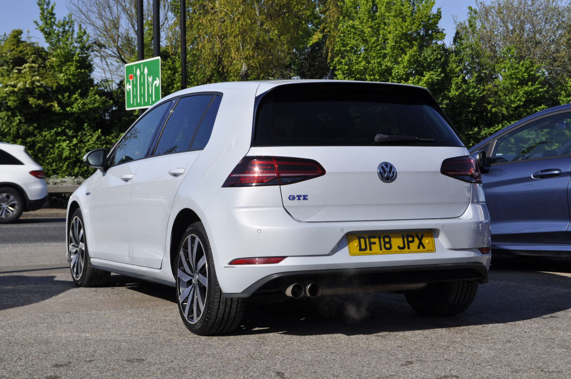 VOLKSWAGEN GOLF 1.4 Golf GTE Advance Semi-Auto 5dr #4