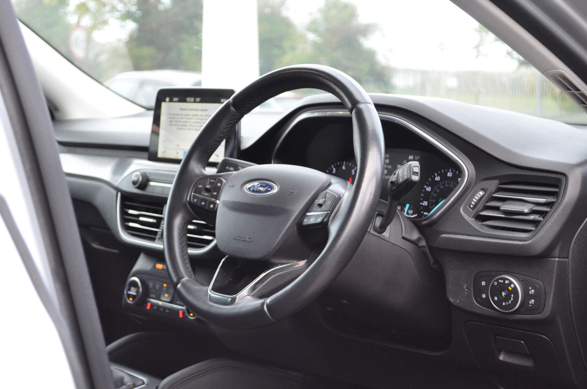 FORD FOCUS 1.0 Focus Titanium 5dr #6