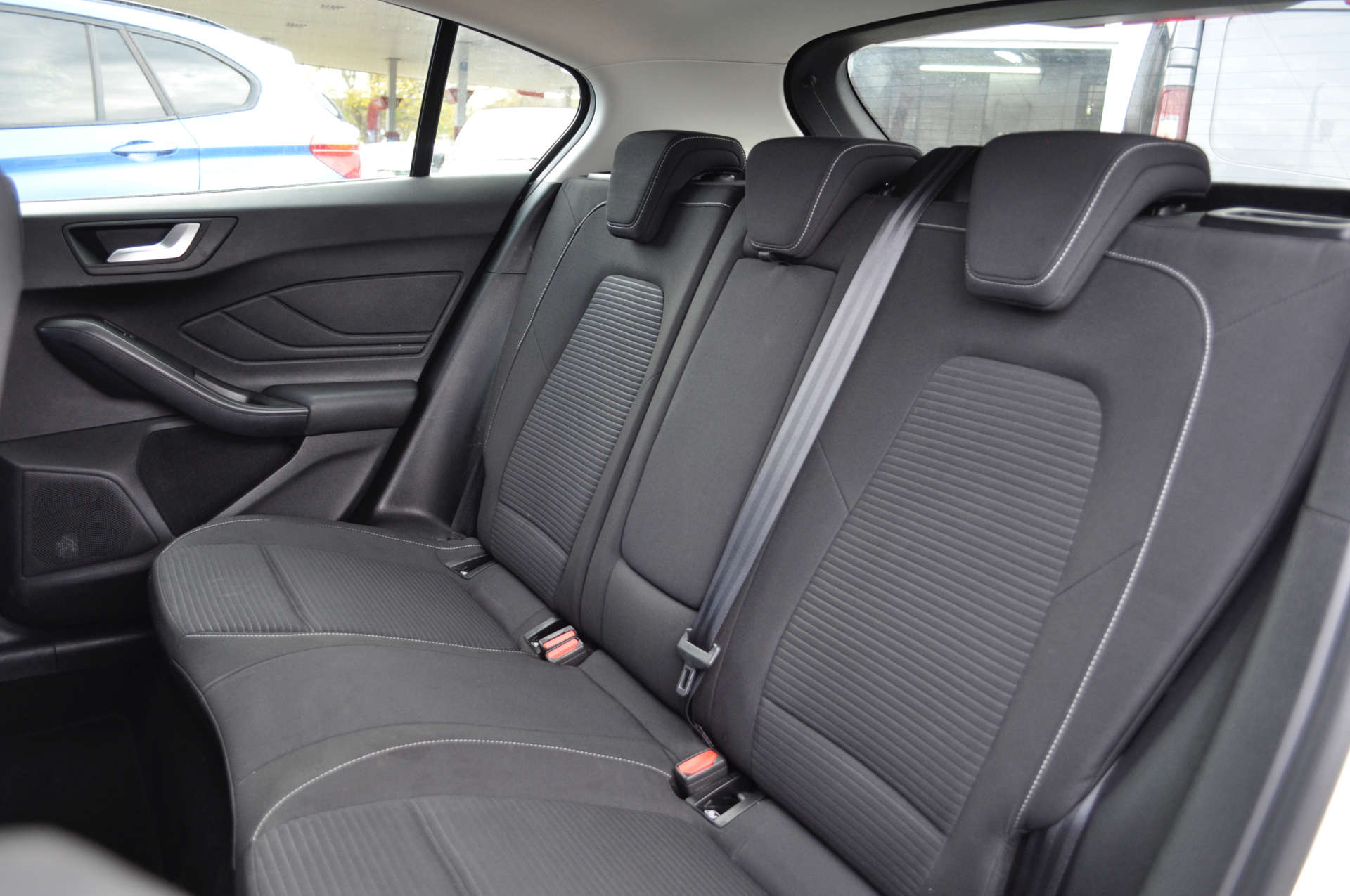 FORD FOCUS 1.0 Focus Titanium 5dr #9