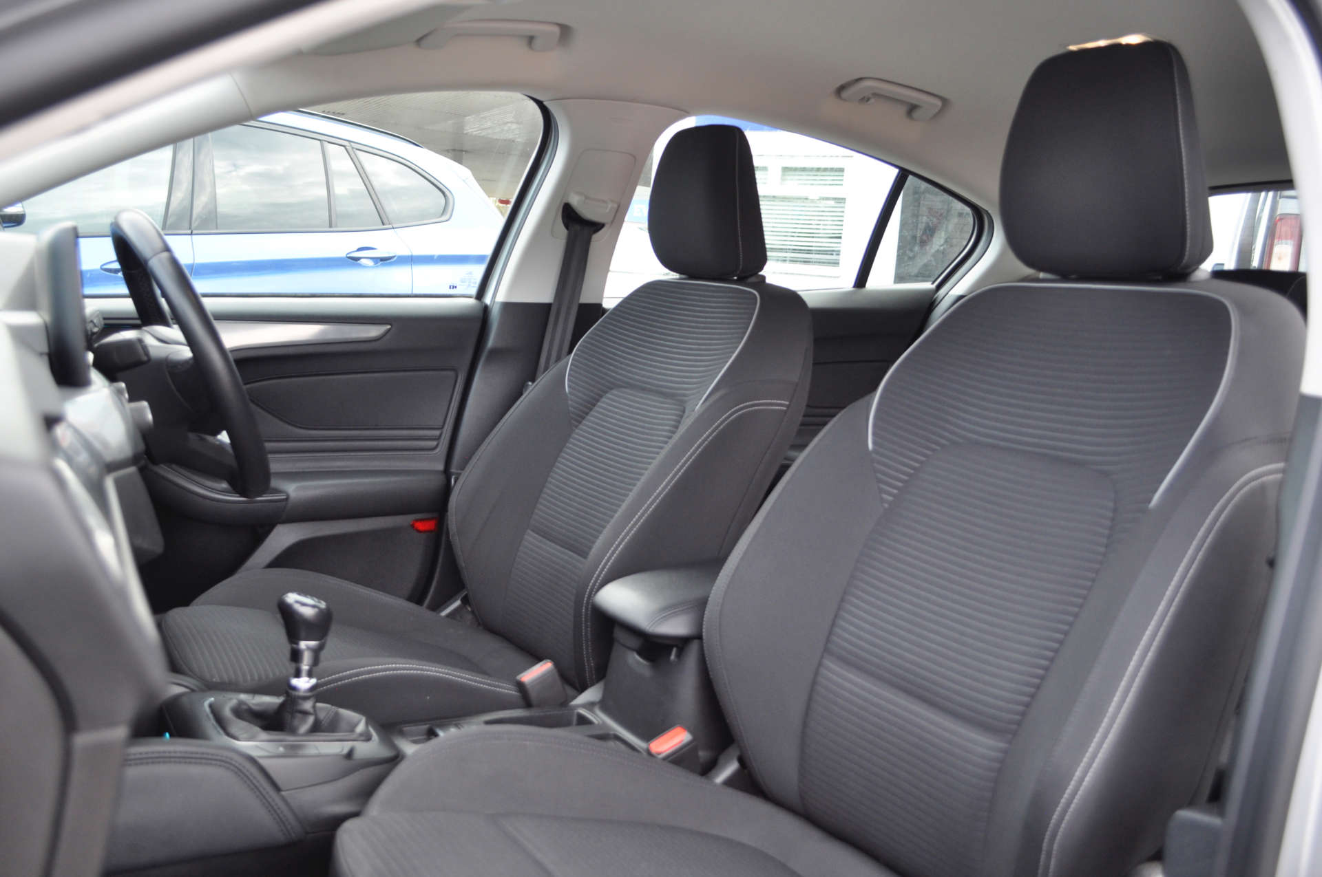 FORD FOCUS 1.0 Focus Titanium 5dr #10