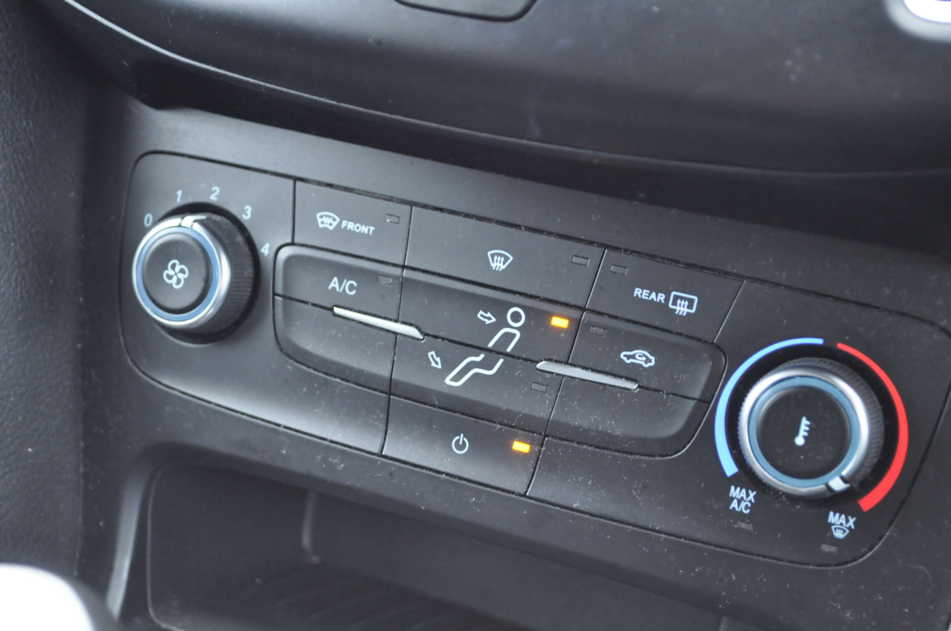 FORD FOCUS 1.0 Focus ST-Line 5dr #18