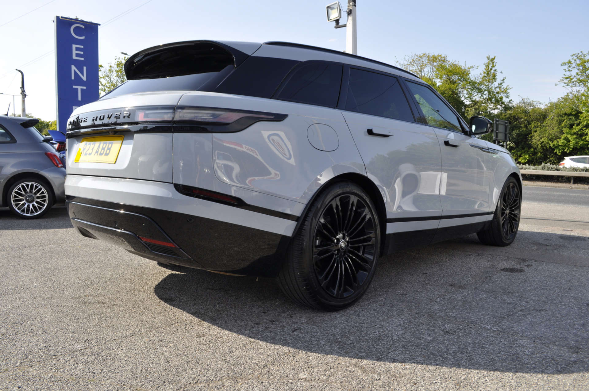 LAND ROVER RANGE ROVER VELAR 2.0 Range Rover Velar Dynamic HSE Auto 4WD 5dr #37