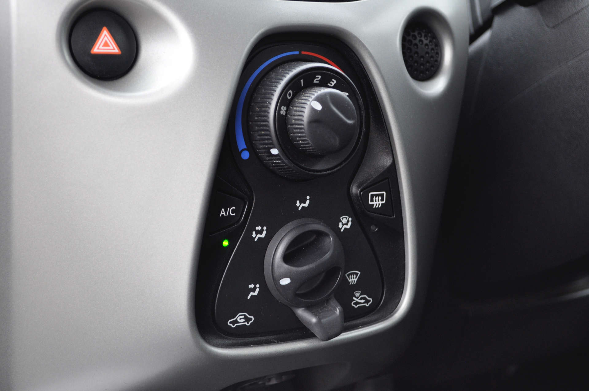 CITROEN C1 1.2 C1 Furio PureTech 3dr #11