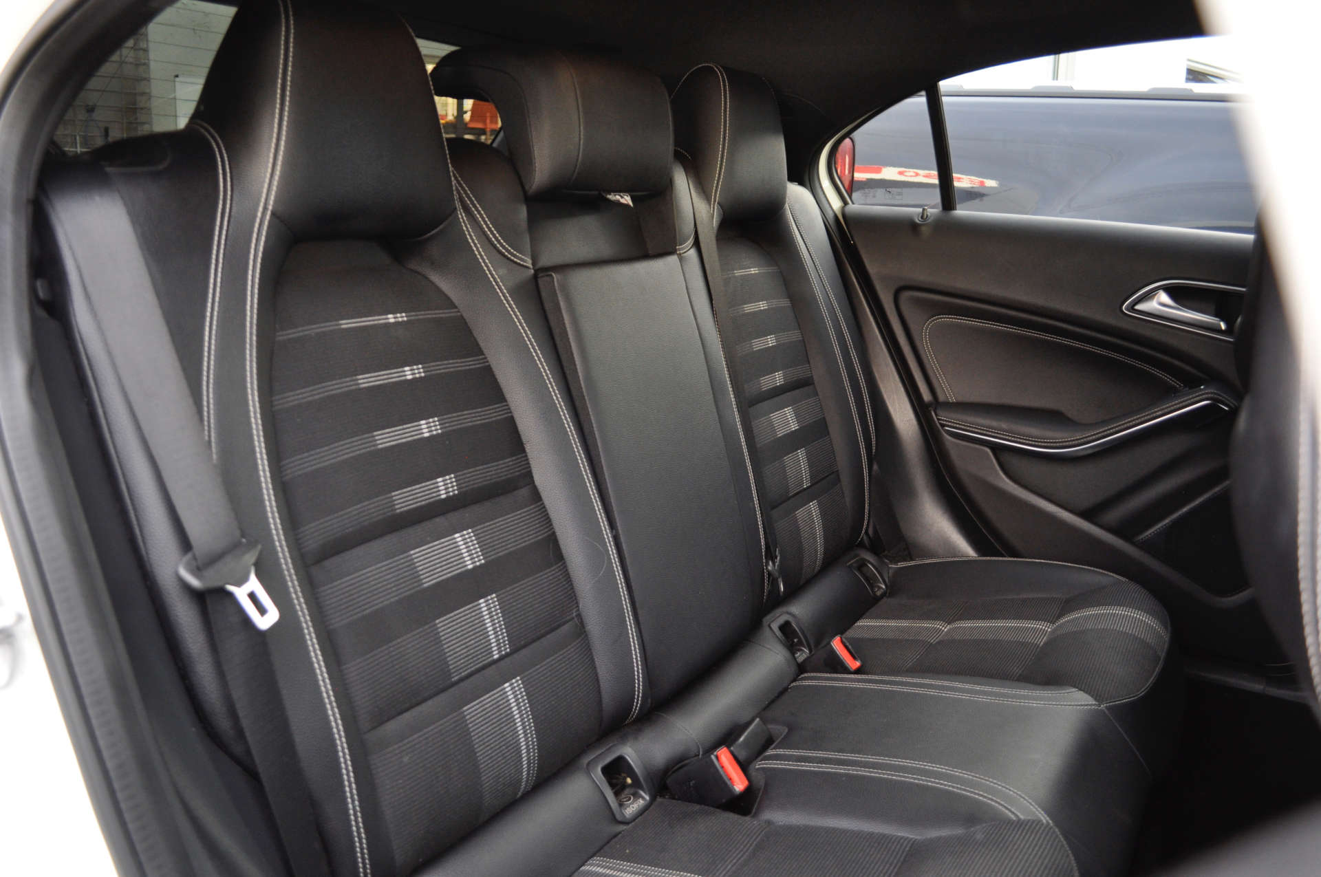 MERCEDES-BENZ A-CLASS 2.1 A 200 D Sport Edition 5dr #8