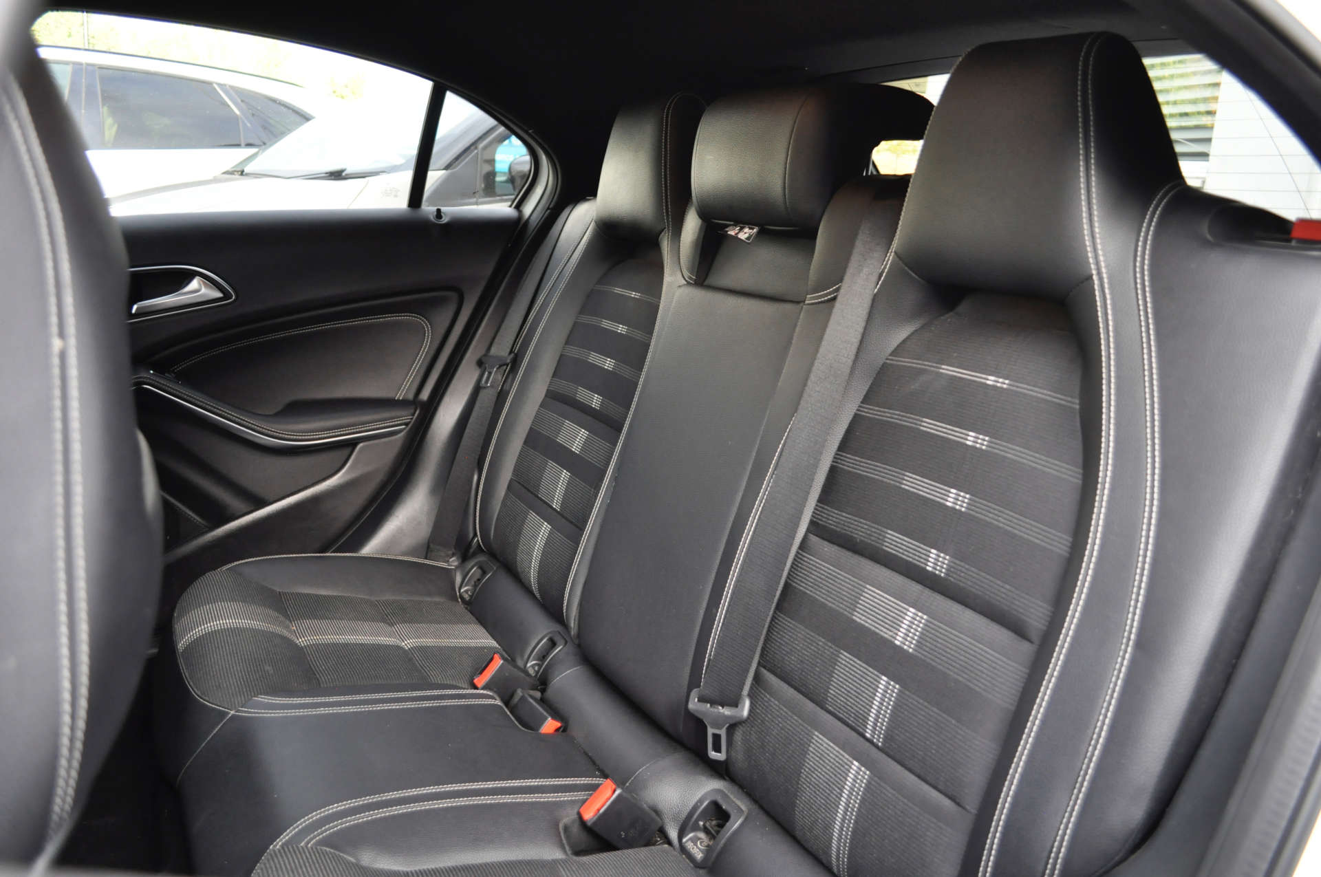 MERCEDES-BENZ A-CLASS 2.1 A 200 D Sport Edition 5dr #9