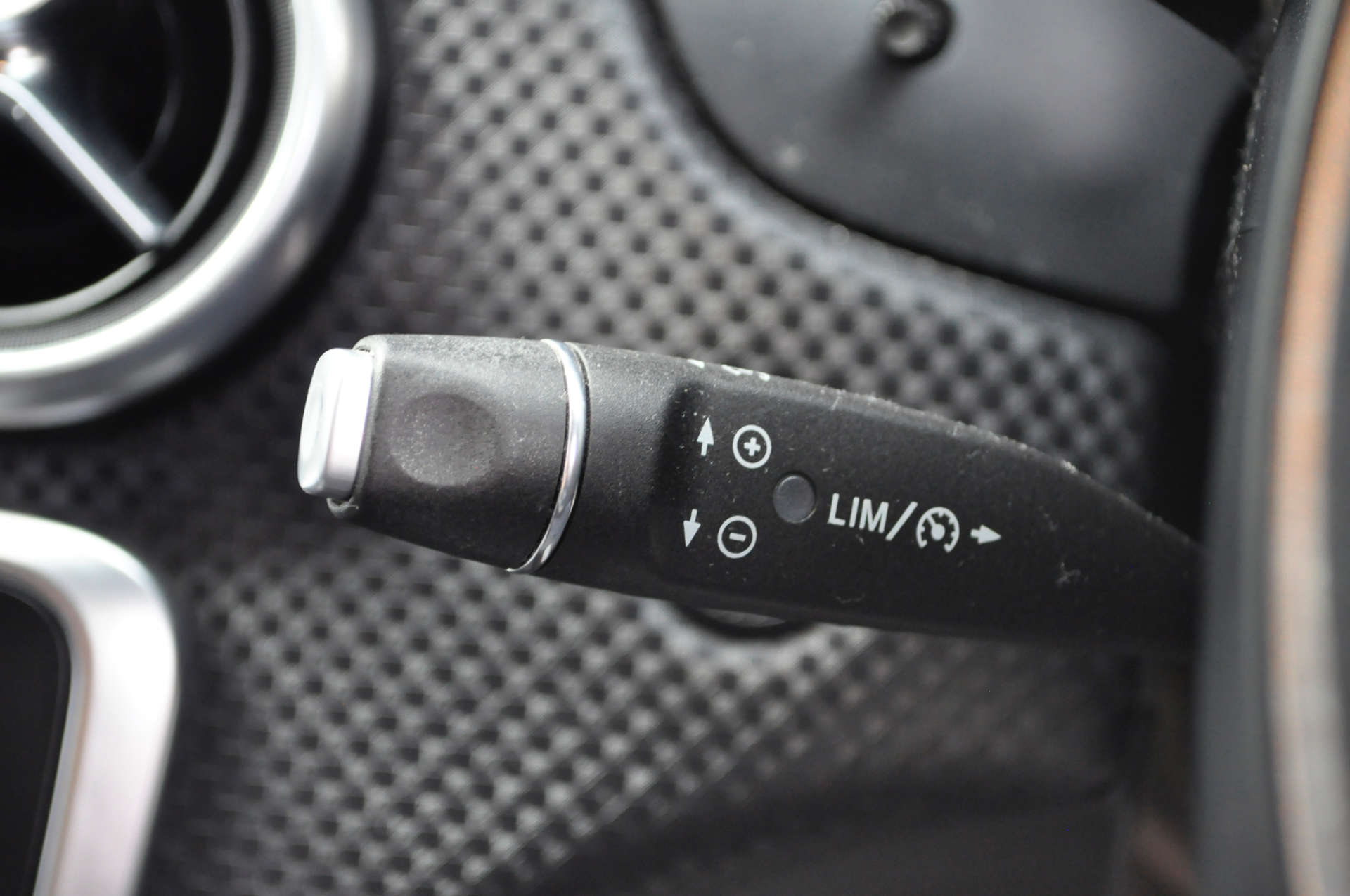 MERCEDES-BENZ A-CLASS 2.1 A 200 D Sport Edition 5dr #13