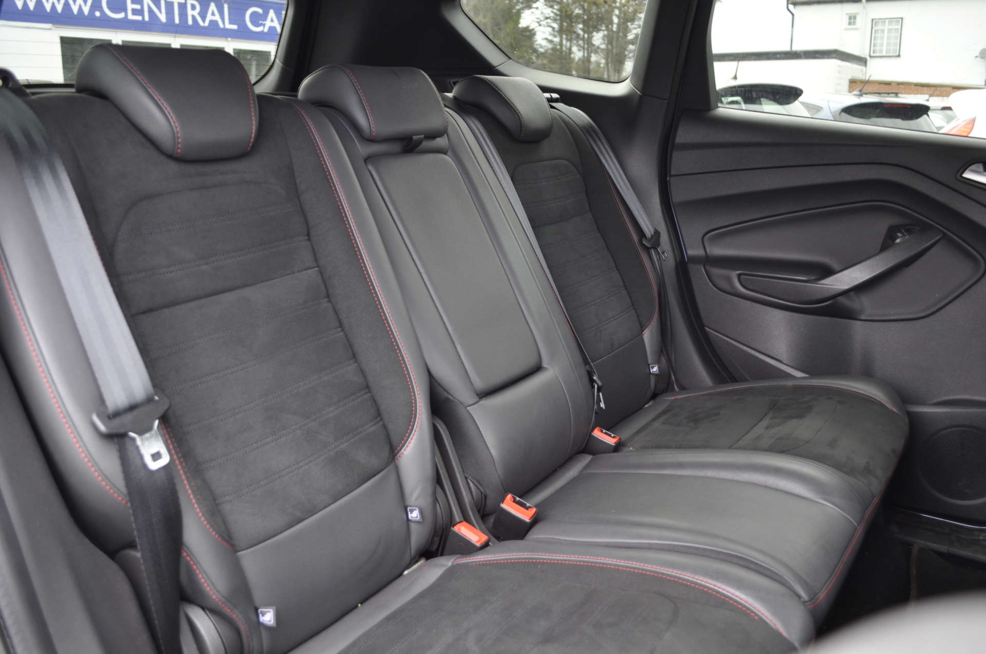 FORD KUGA 2.0 Kuga ST-Line TDCi 5dr #10