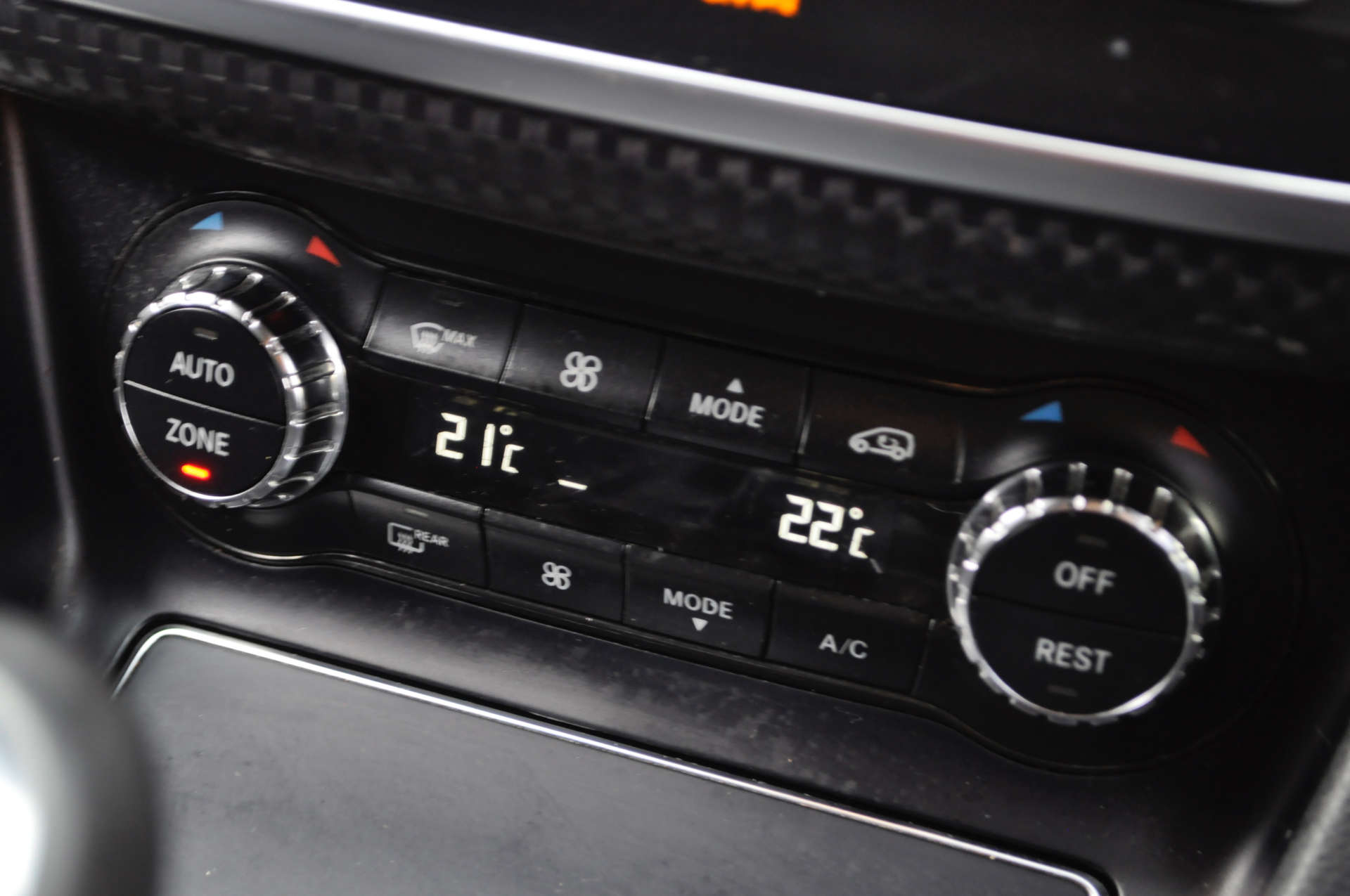 MERCEDES-BENZ A-CLASS 2.1 A 200 D Sport Edition 5dr #18