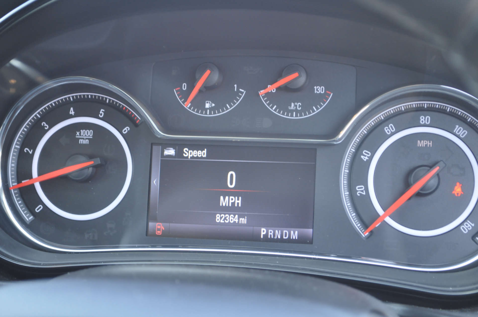 VAUXHALL INSIGNIA 2.0 Insignia Design CDTI Auto 5dr #17
