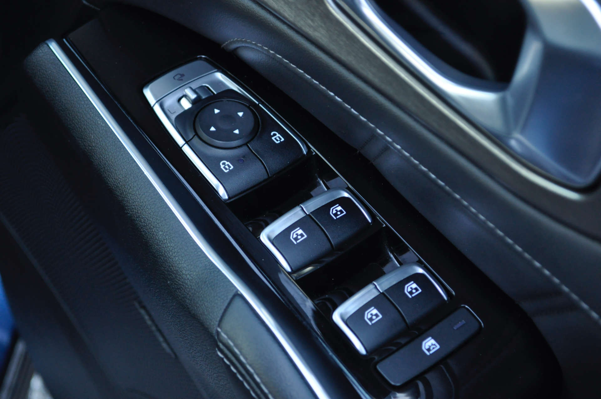 KIA SORENTO 1.6 Sorento 4 HEV AWD Auto 4WD 5dr #26