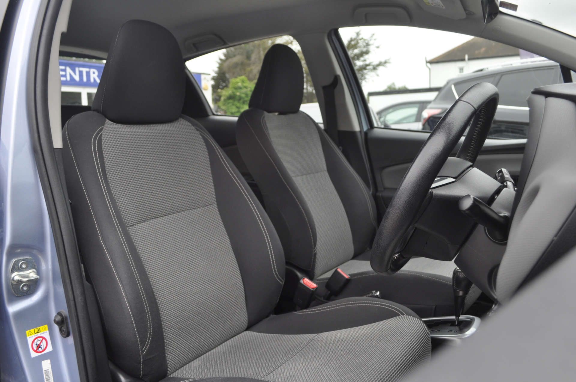 TOYOTA YARIS 1.5 Yaris Hybrid Icon CVT 5dr #7