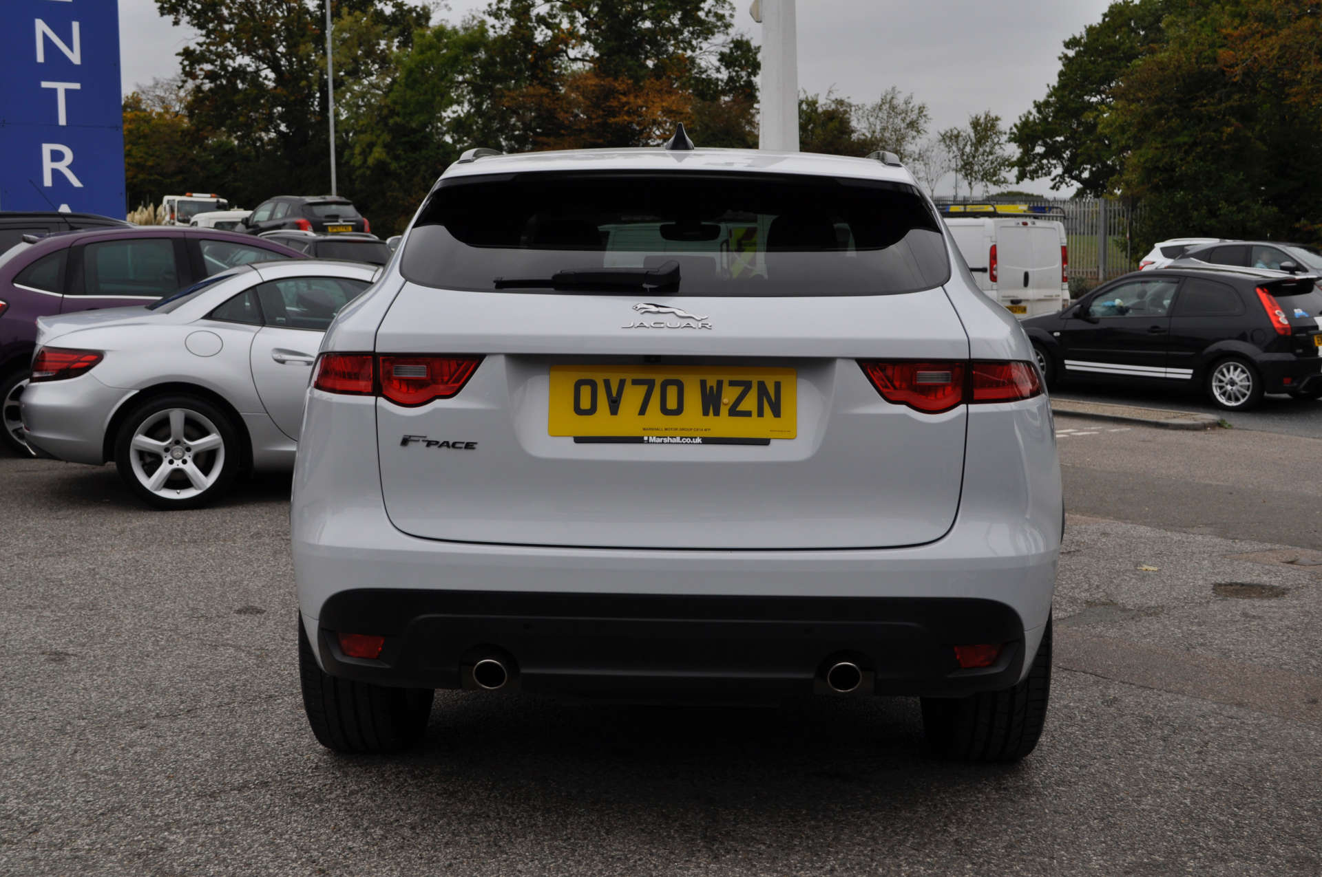 JAGUAR F-PACE 2.0 F-Pace Chequered Flag AWD D Auto 4WD 5dr #1