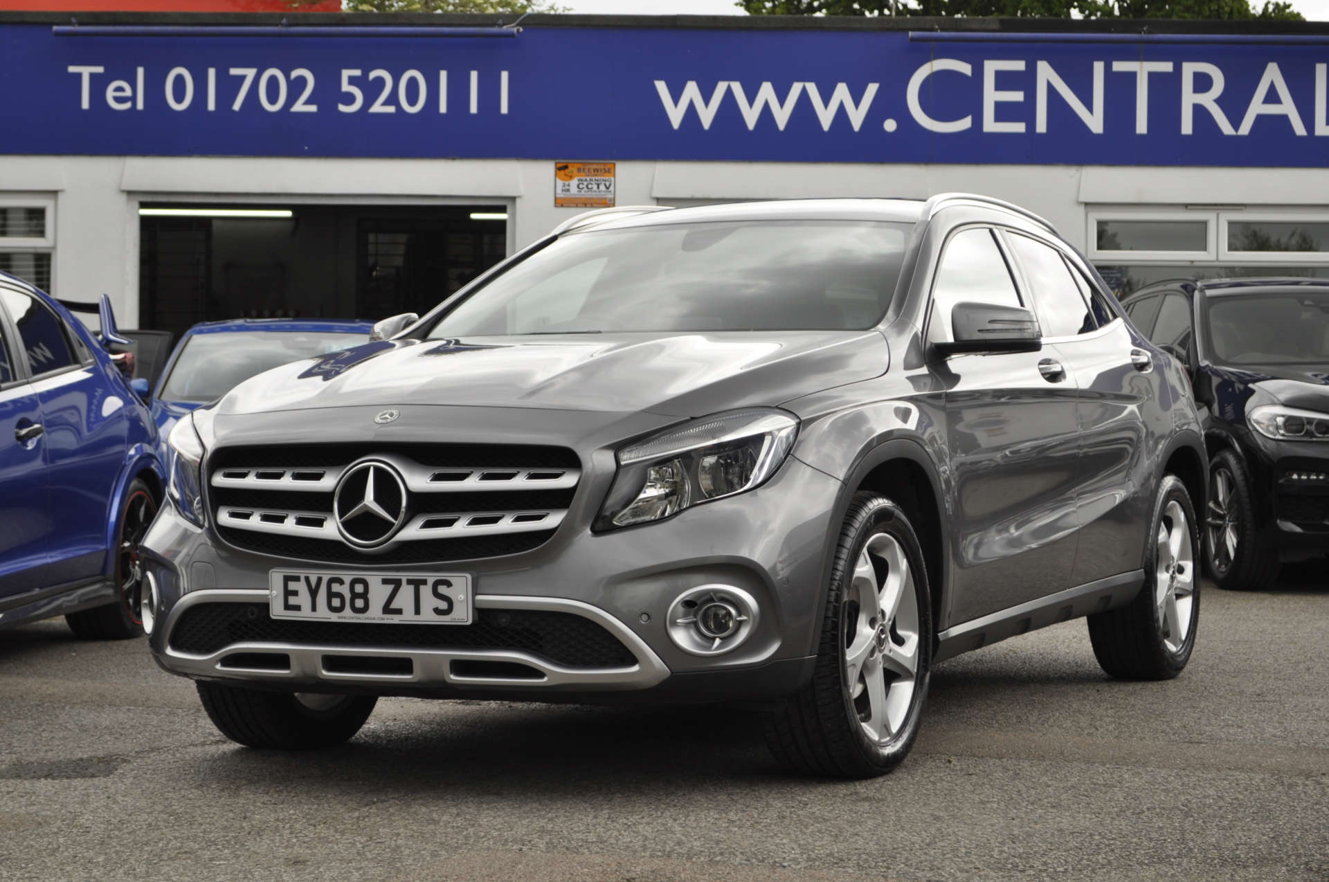 MERCEDES-BENZ GLA 2.1 GLA 220 Sport Executive D 4Matic Auto 4WD 5dr #3