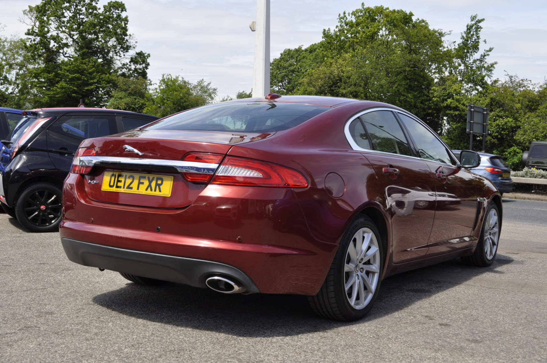 JAGUAR XF 2.2 XF Premium Luxury D Auto 4dr #5