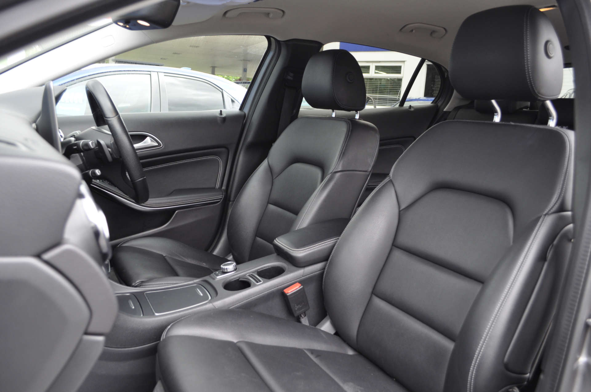 MERCEDES-BENZ GLA 2.1 GLA 220 Sport Executive D 4Matic Auto 4WD 5dr #12