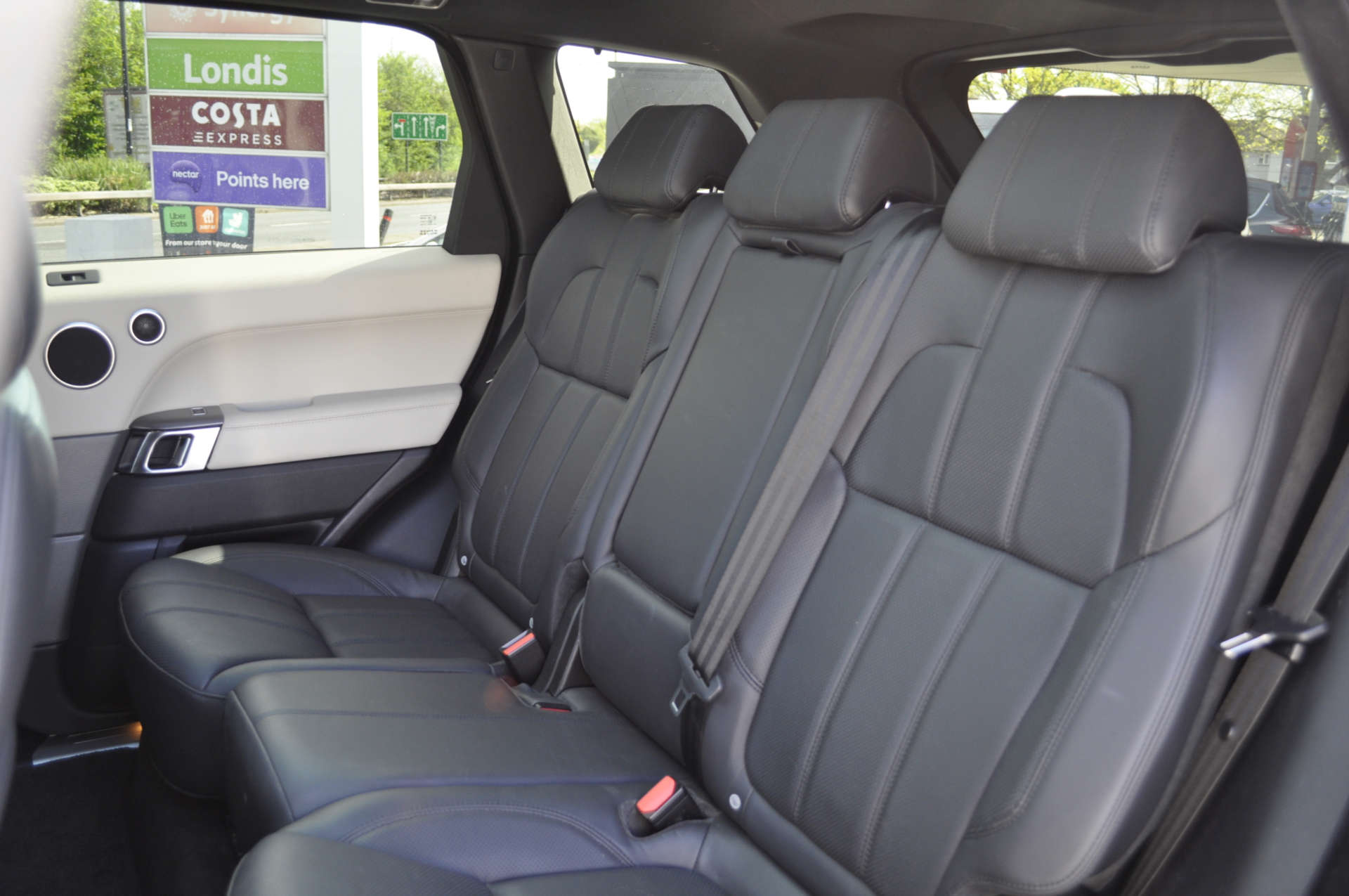LAND ROVER RANGE ROVER SPORT 3.0 Range Rover Sport HSE SDV6 Auto 4WD 5dr #13