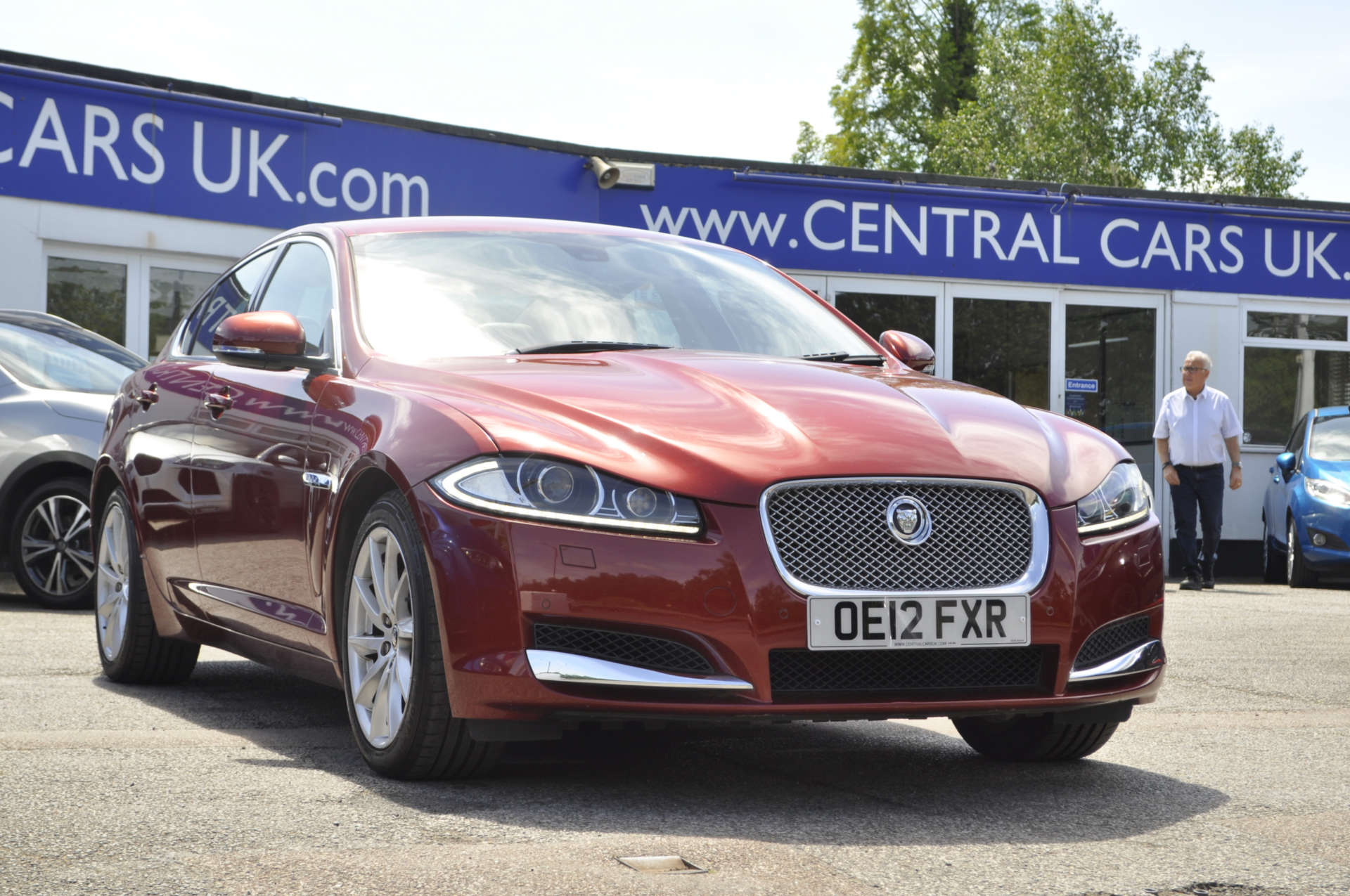 JAGUAR XF 2.2 XF Premium Luxury D Auto 4dr #20