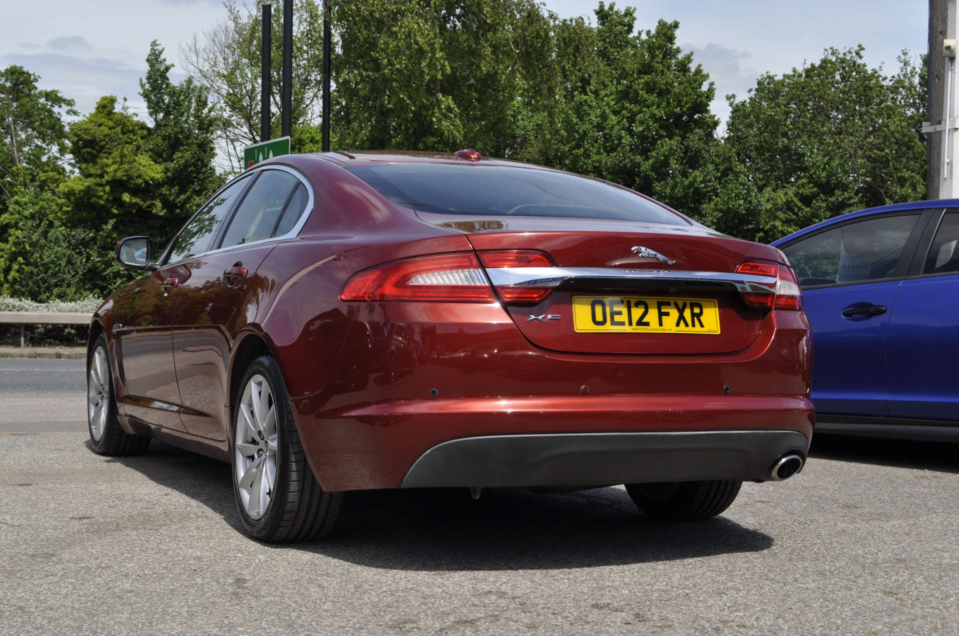 JAGUAR XF 2.2 XF Premium Luxury D Auto 4dr #22