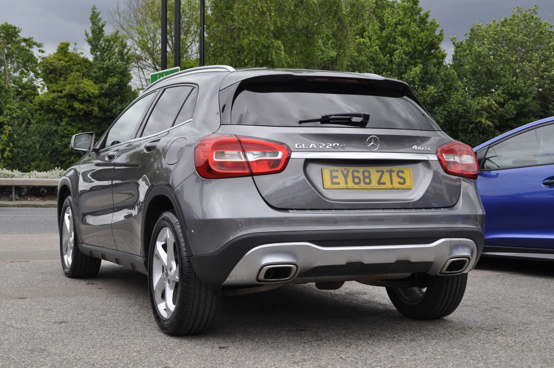 MERCEDES-BENZ GLA 2.1 GLA 220 Sport Executive D 4Matic Auto 4WD 5dr #25