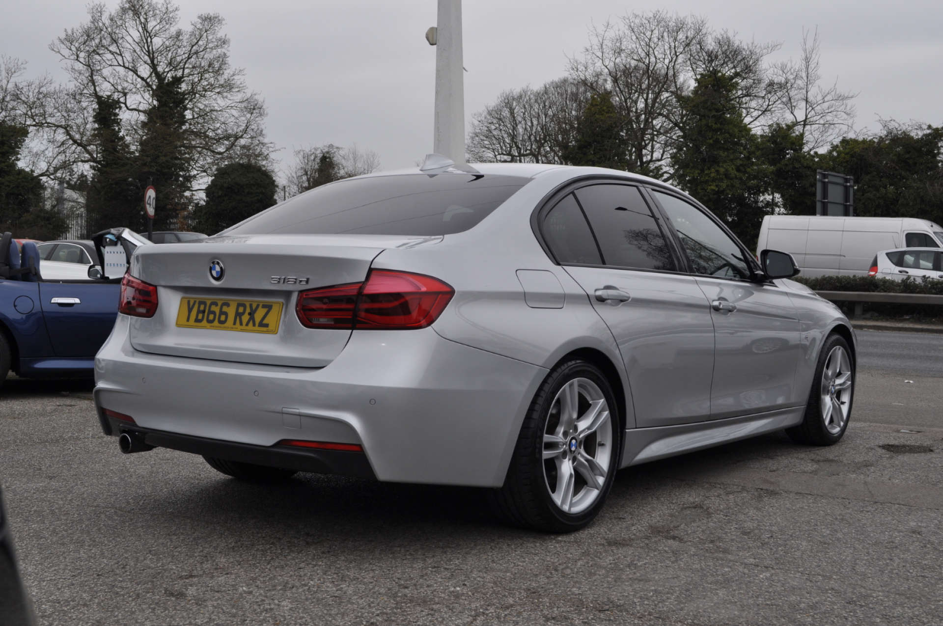 BMW 3 SERIES 2.0 318d M Sport Auto 4dr #5