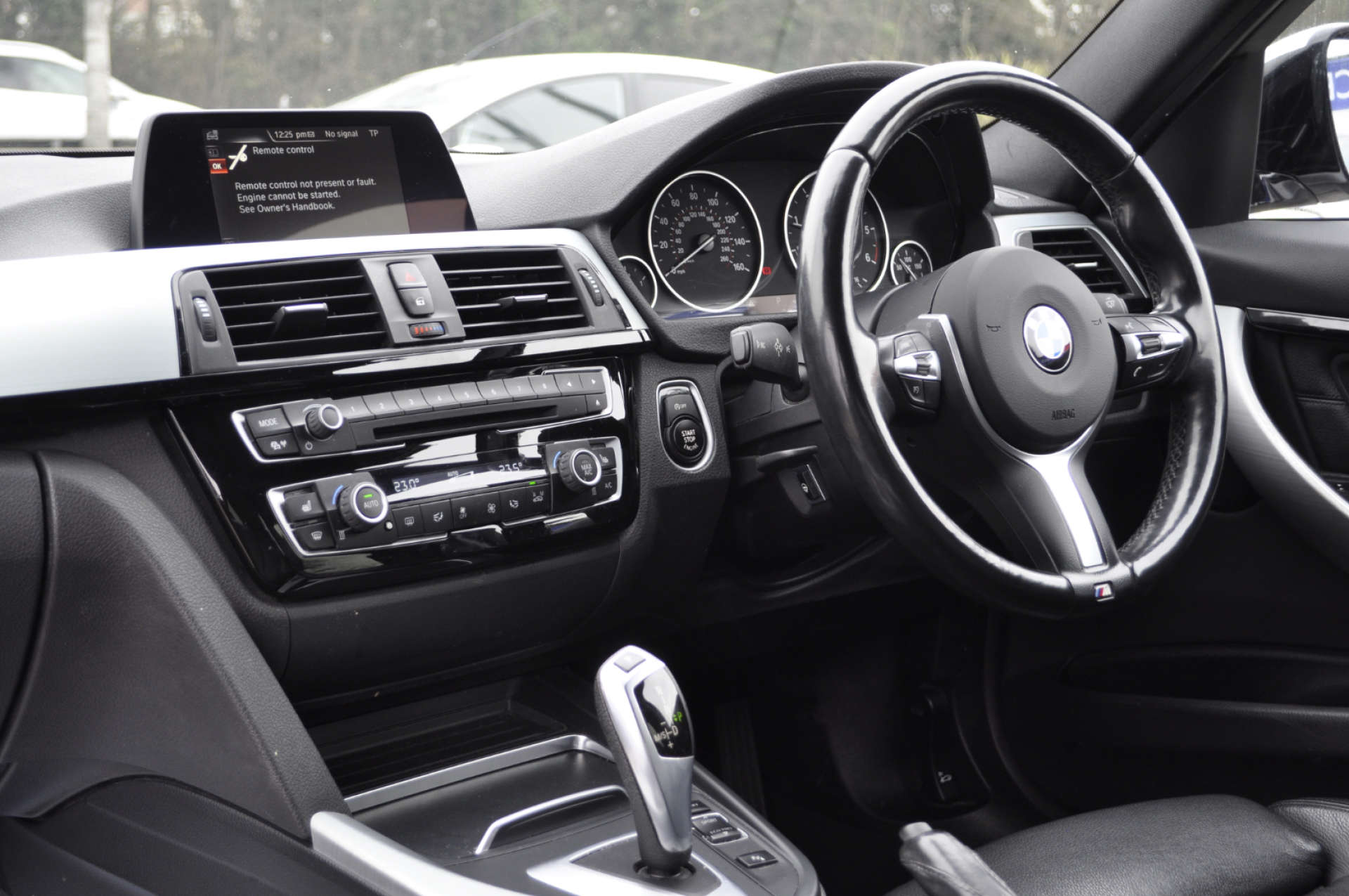 BMW 3 SERIES 2.0 318d M Sport Auto 4dr #10