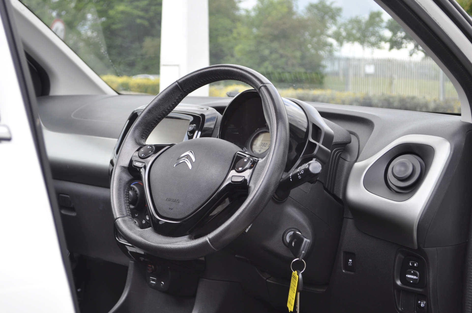 CITROEN C1 1.2 C1 Airscape Flair PureTech 5dr #6