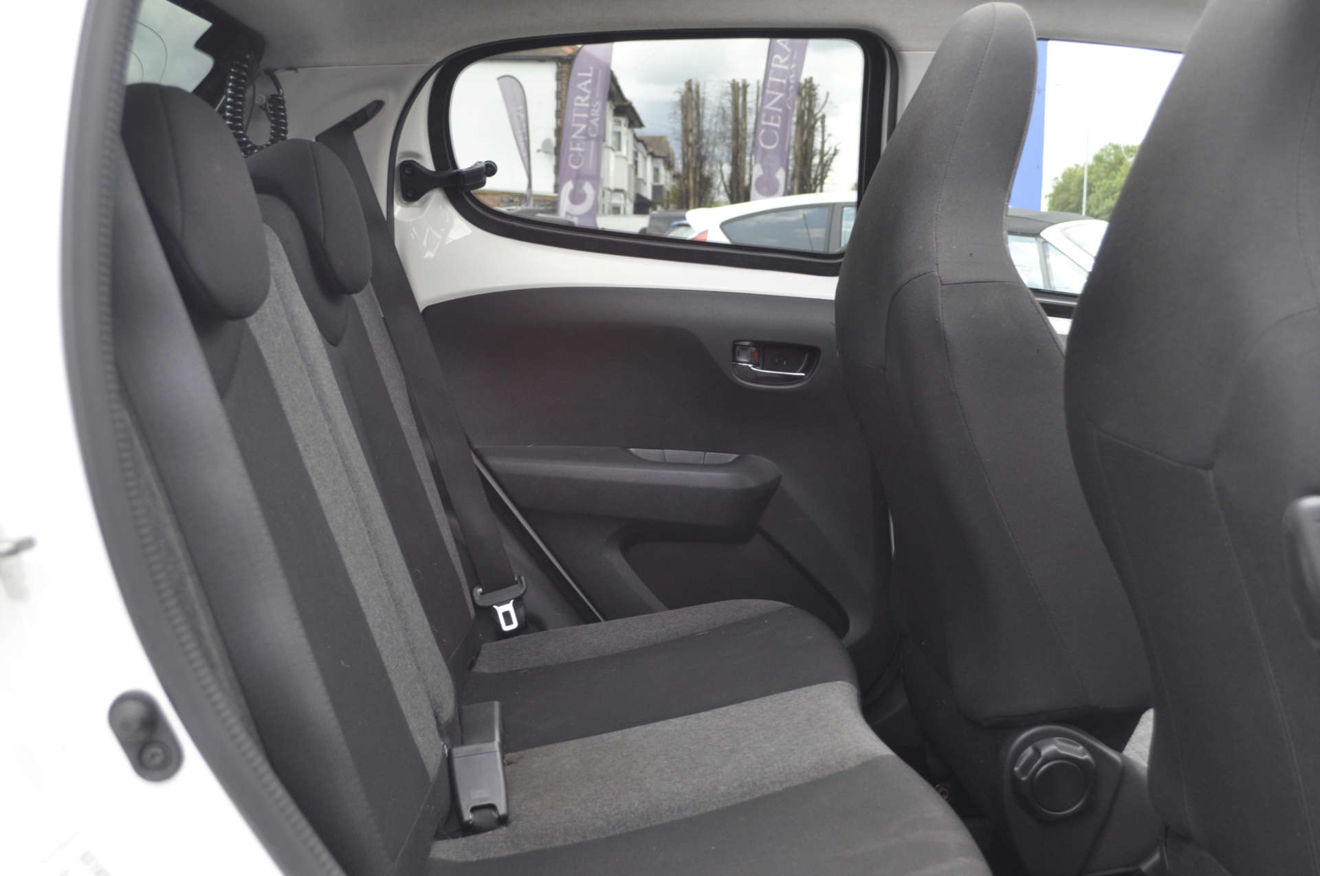 CITROEN C1 1.2 C1 Airscape Flair PureTech 5dr #9