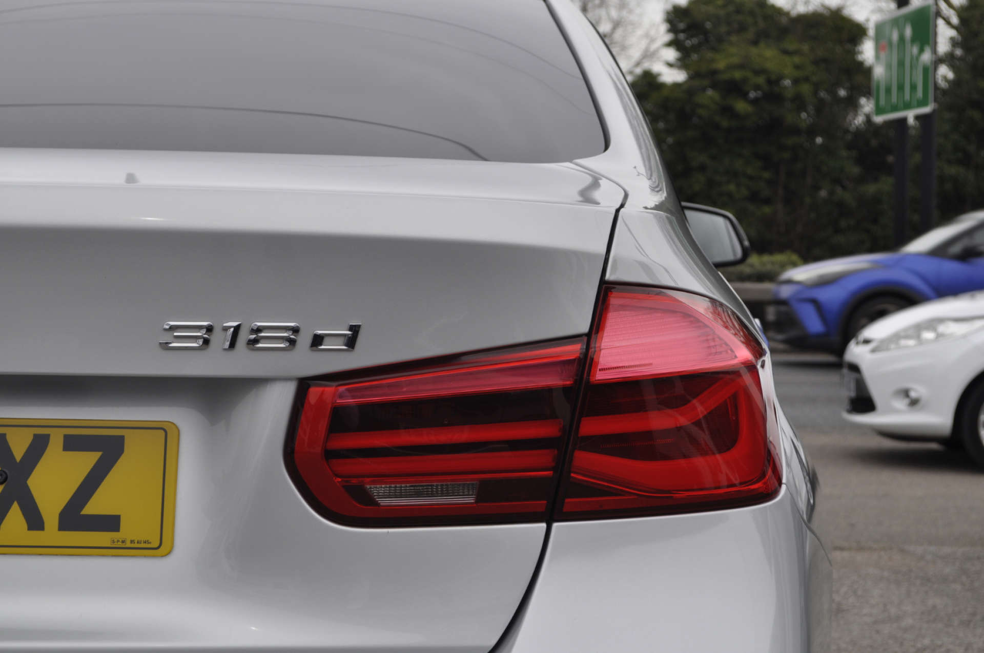 BMW 3 SERIES 2.0 318d M Sport Auto 4dr #26