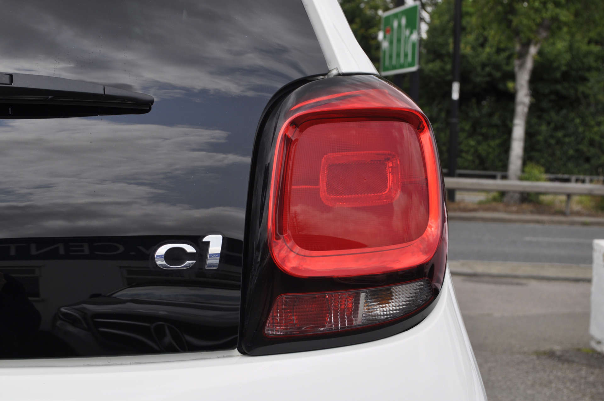 CITROEN C1 1.2 C1 Airscape Flair PureTech 5dr #27