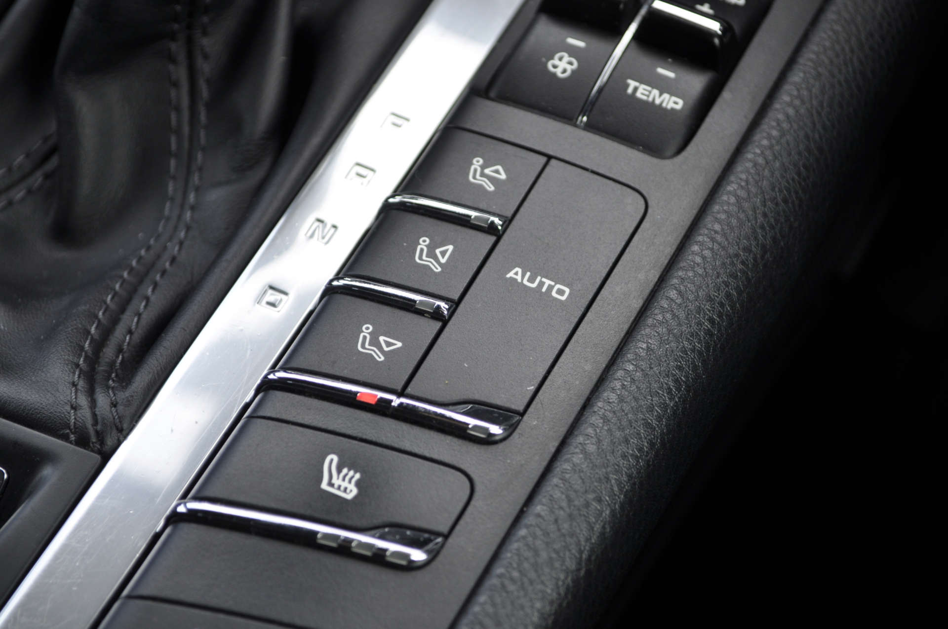 PORSCHE MACAN 3.0 Macan S D Semi-Auto 4WD 5dr #18