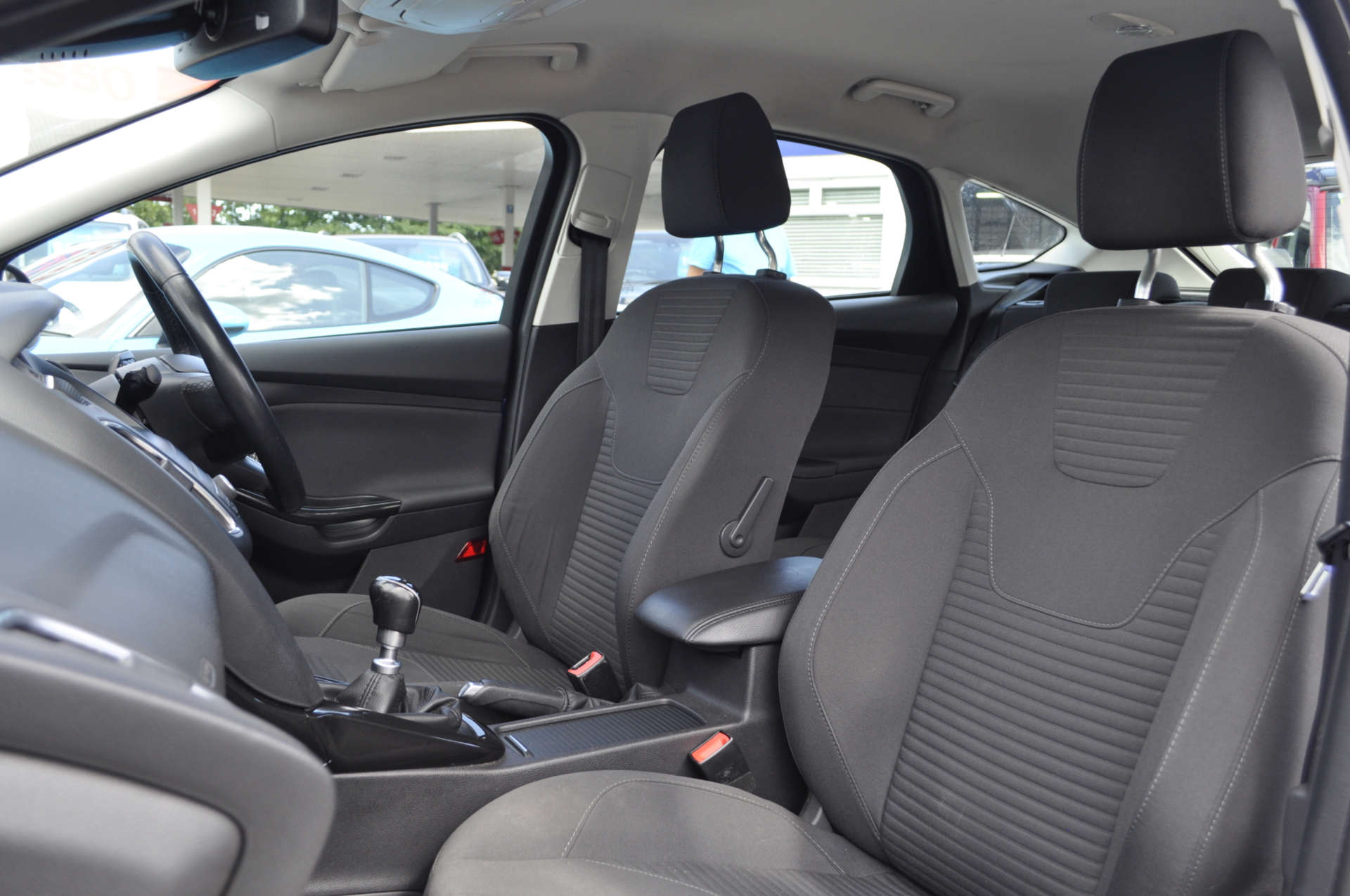 FORD FOCUS 1.0 Focus Titanium 5dr #10