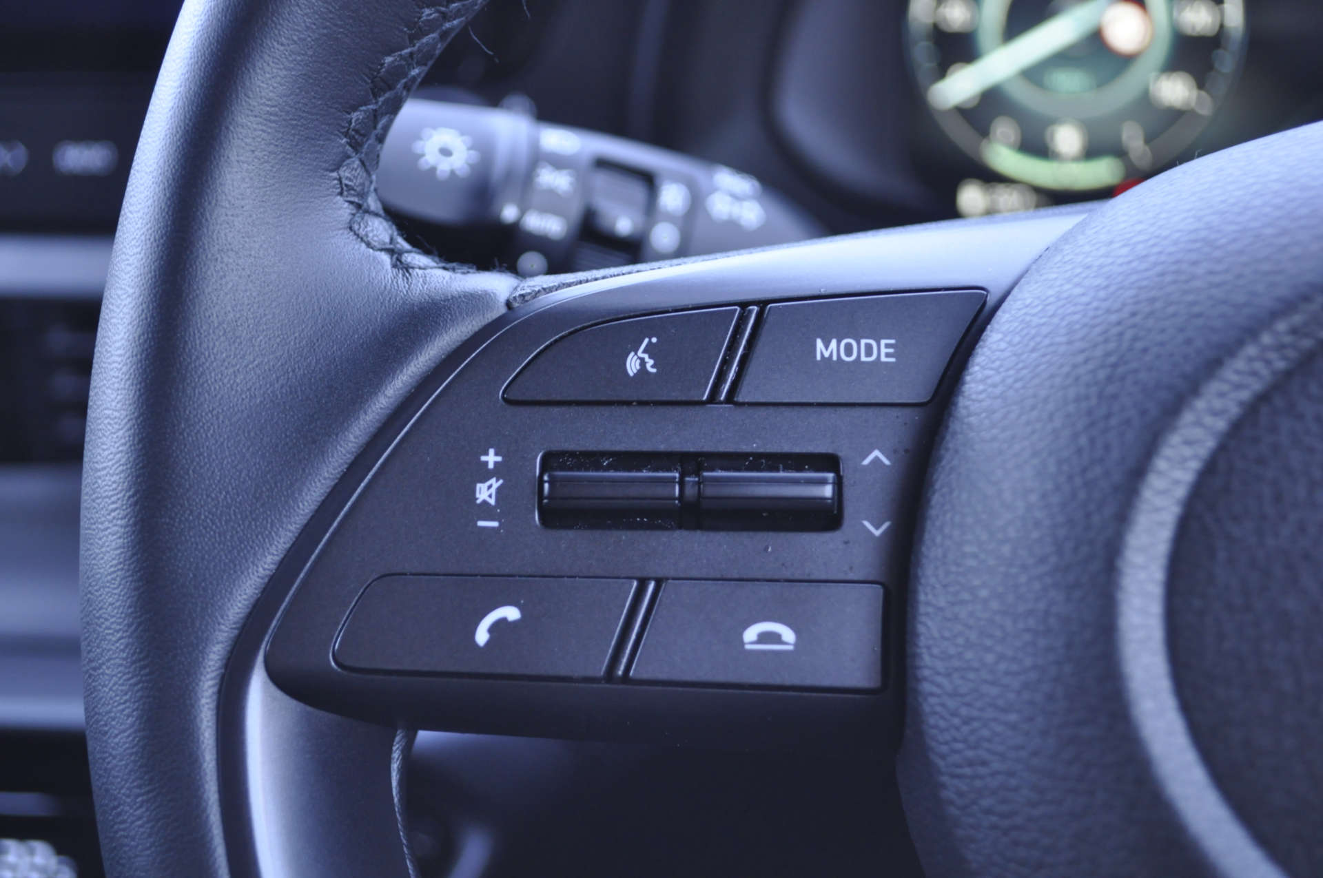 HYUNDAI I20 1.0 i20 Premium MHEV TGDi Auto 5dr #24