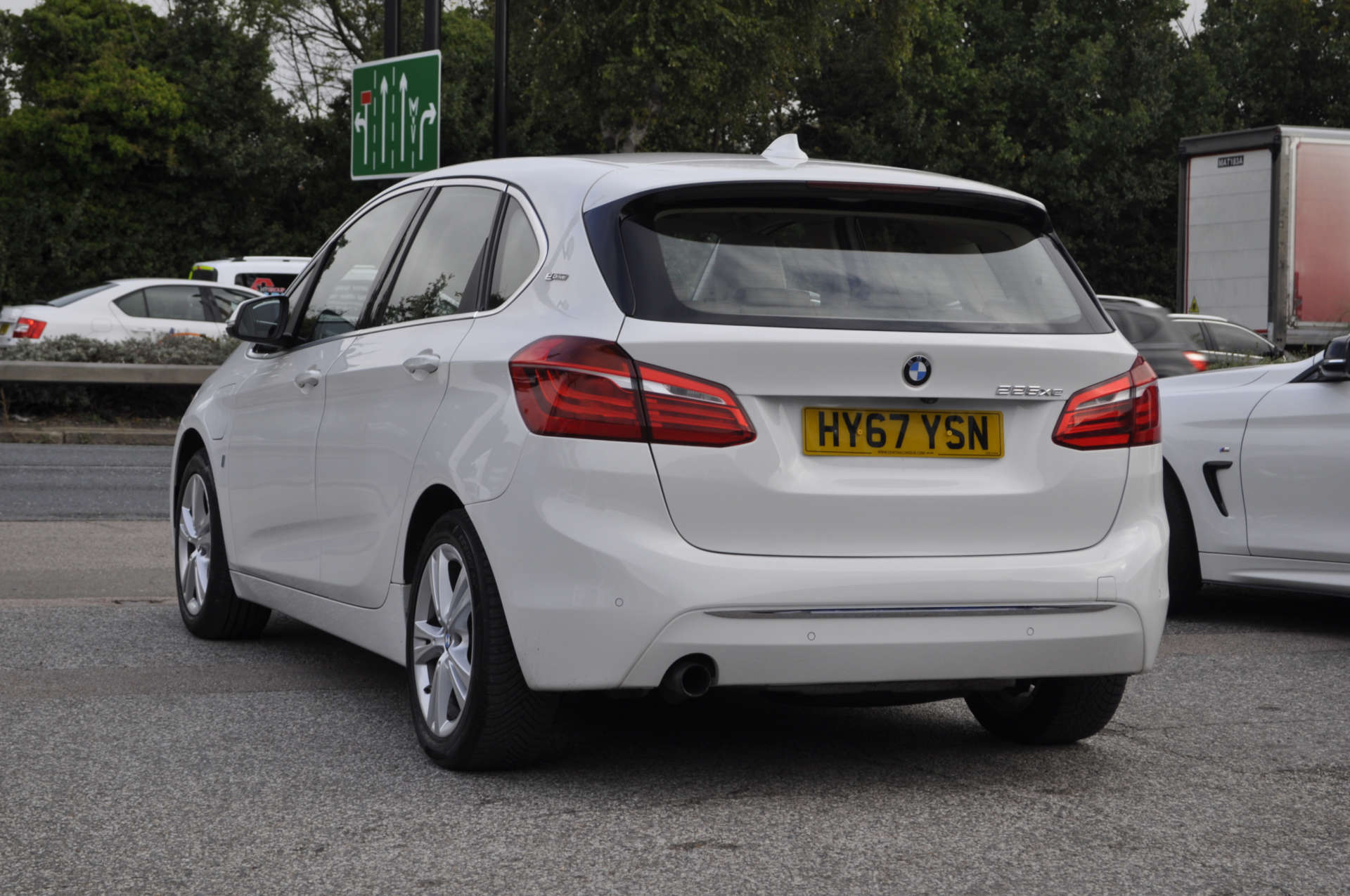 BMW 2 SERIES 1.5 225XE Luxury PHEV Auto 4WD 5dr #4