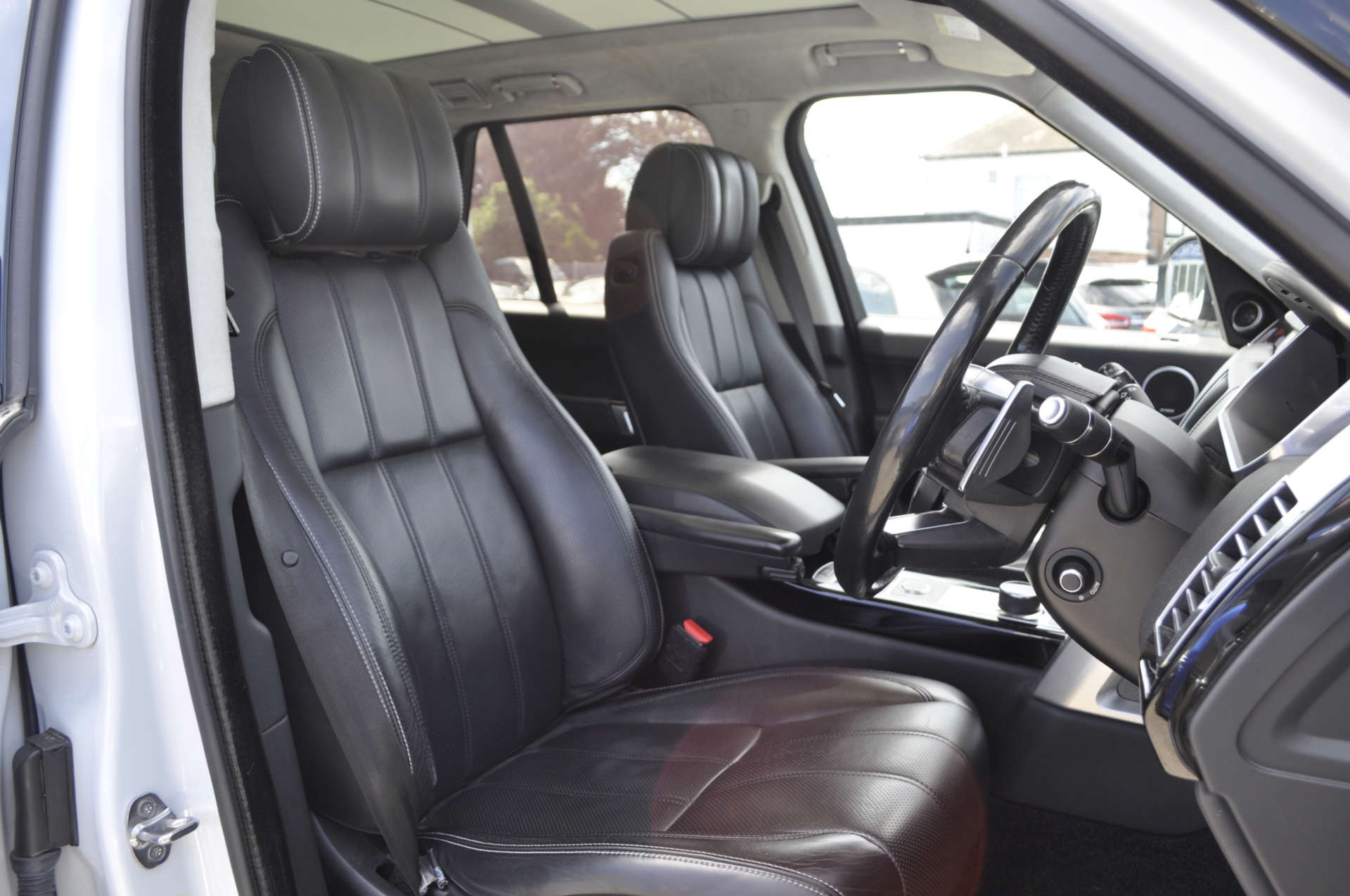 LAND ROVER RANGE ROVER 4.4 Range Rover Autobiography SDV8 Auto 4WD 5dr #7